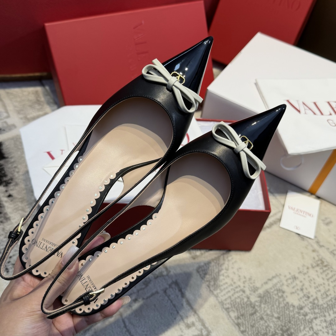 NO:707009,More details purchasing agent level, high heels sandals, sandals, high heels19860909更多细节 代购级别,高跟鞋凉鞋,sandals,high heels,Women's Shoes