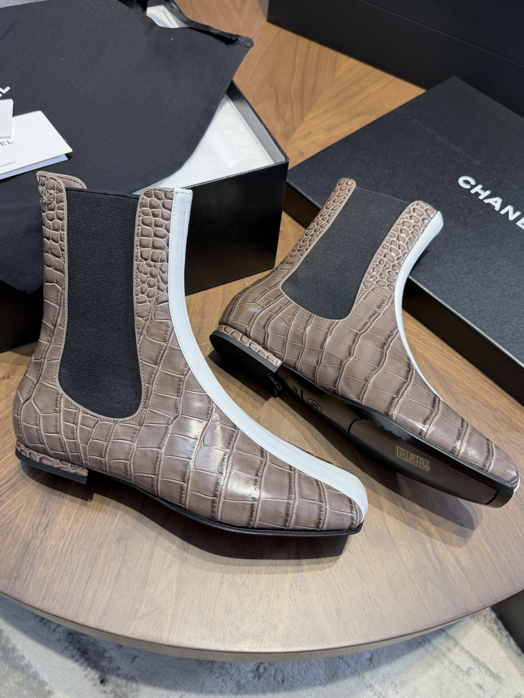 Designer Women Shoes