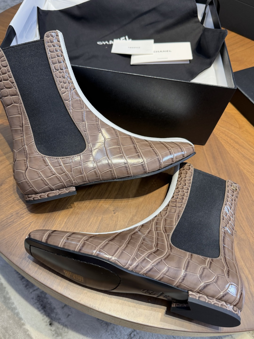 Designer Women Shoes