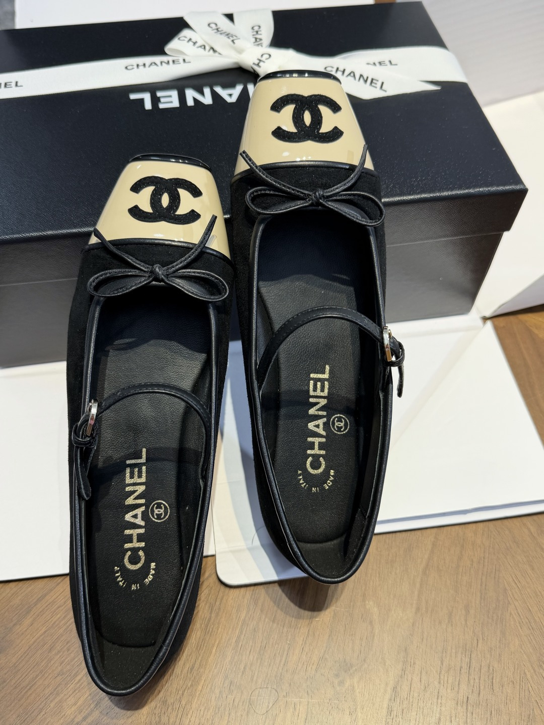 Designer Women Shoes