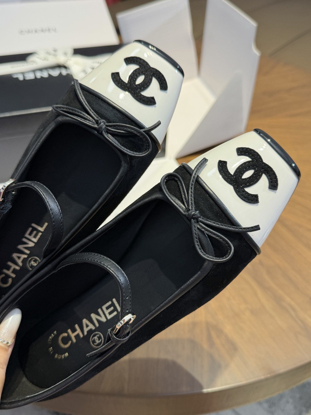 Designer Women Shoes
