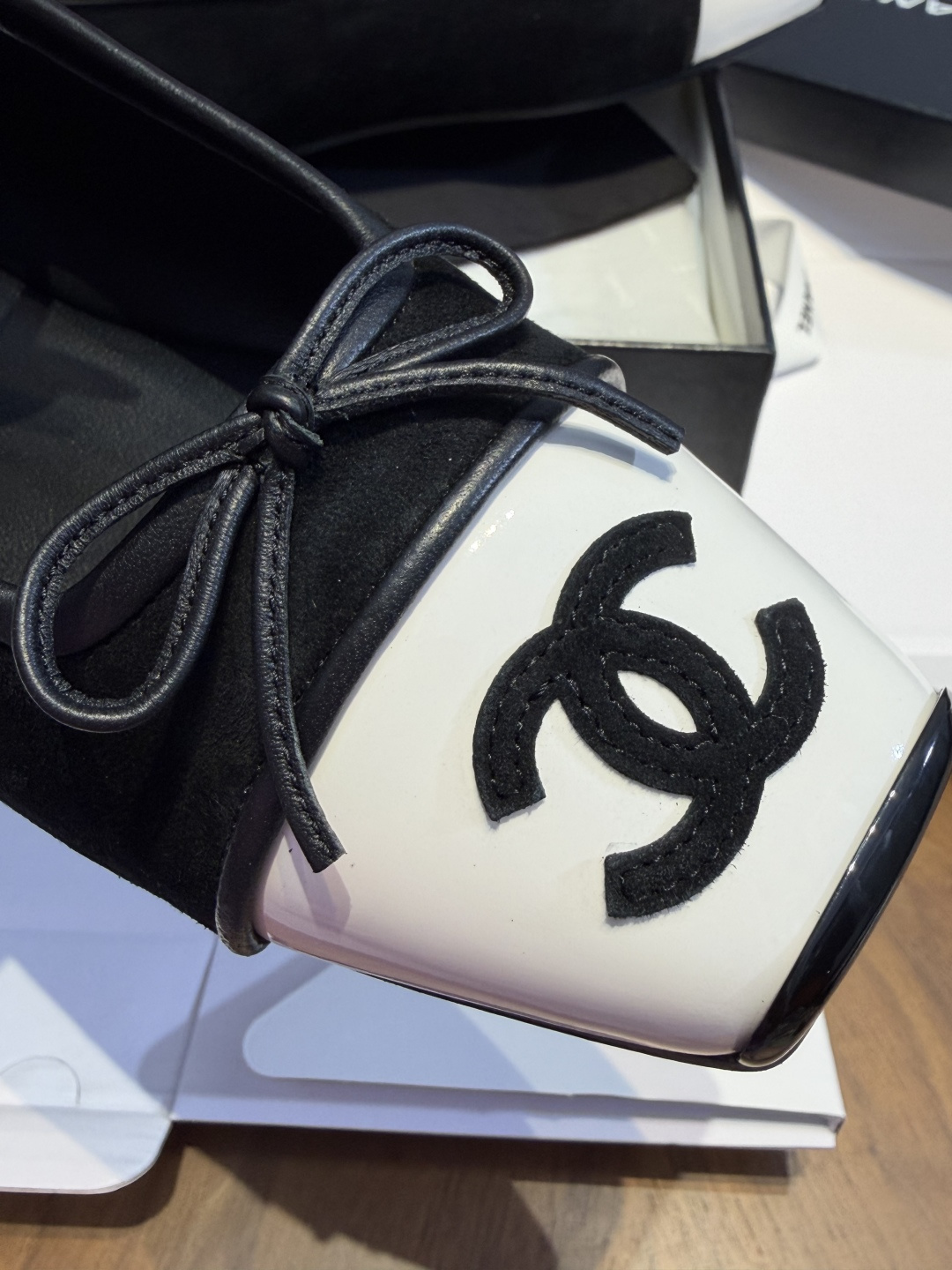 Designer Women Shoes