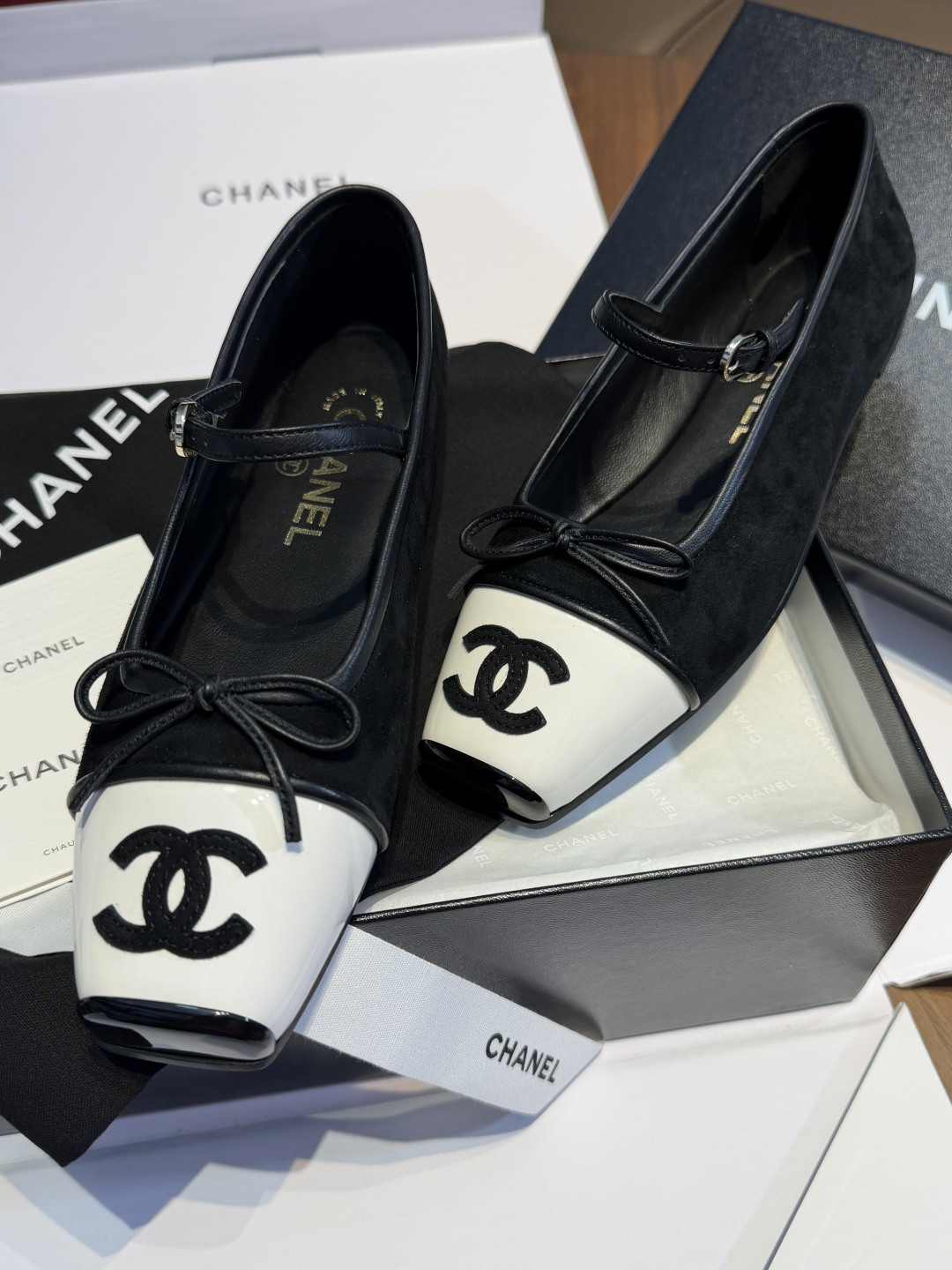 Designer Women Shoes