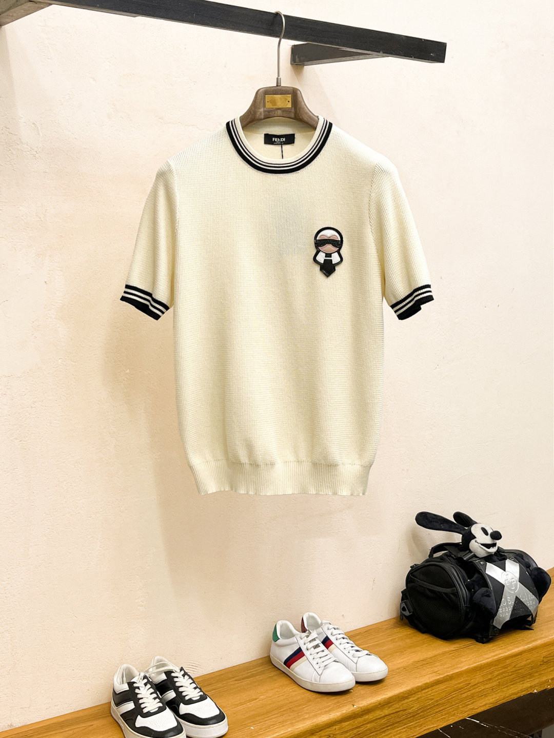 2026春夏新款男士顶级圆领针织短袖T恤，品牌最新设计元素！既不单调也不复杂,恰到好处的展现品味！客供定