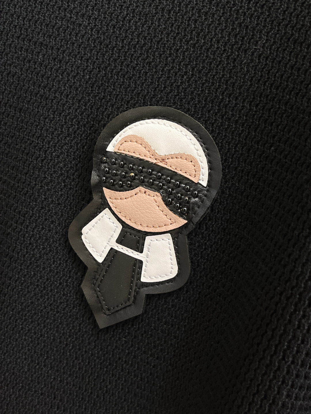 2026春夏新款男士顶级圆领针织短袖T恤，品牌最新设计元素！既不单调也不复杂,恰到好处的展现品味！客供定