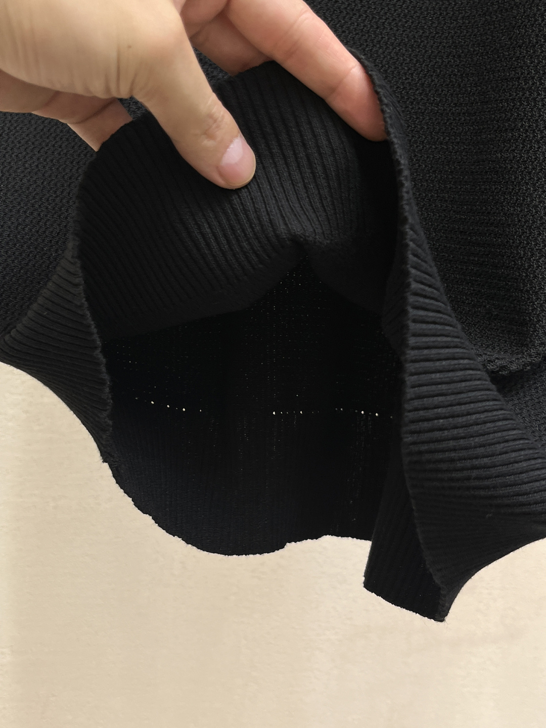 2026春夏新款男士顶级圆领针织短袖T恤，品牌最新设计元素！既不单调也不复杂,恰到好处的展现品味！客供定