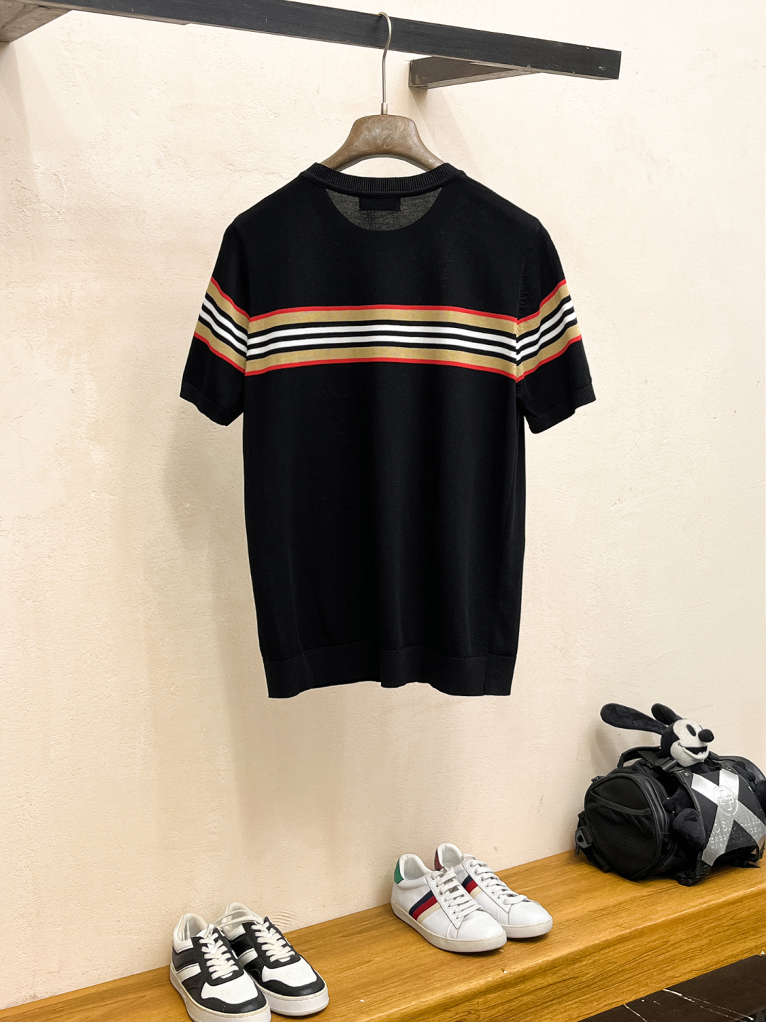 2026春夏新款男士顶级圆领针织短袖T恤，品牌最新设计元素！既不单调也不复杂,恰到好处的展现品味！客供定