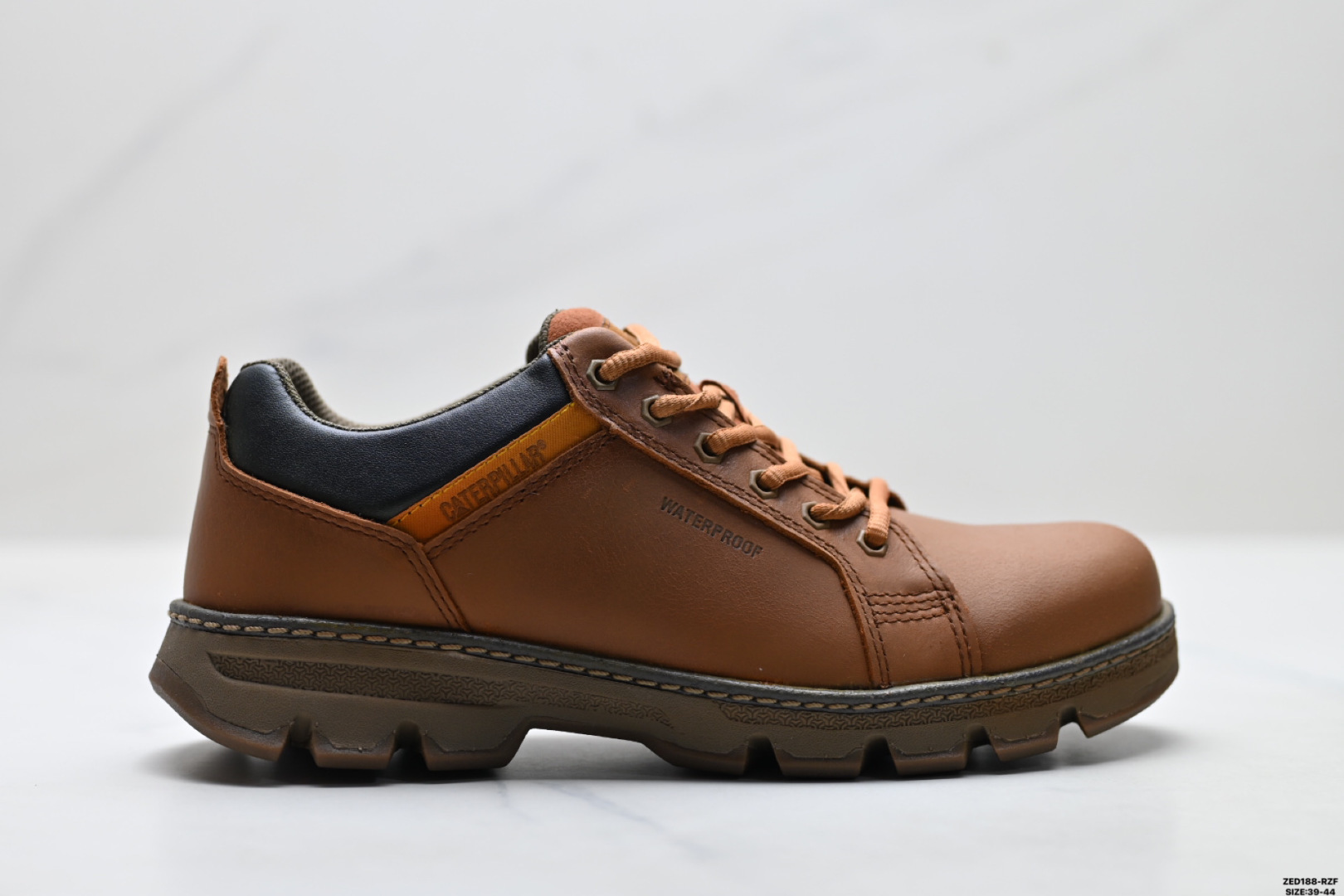 【06815】CAT Casual Shoes Size: 39-44