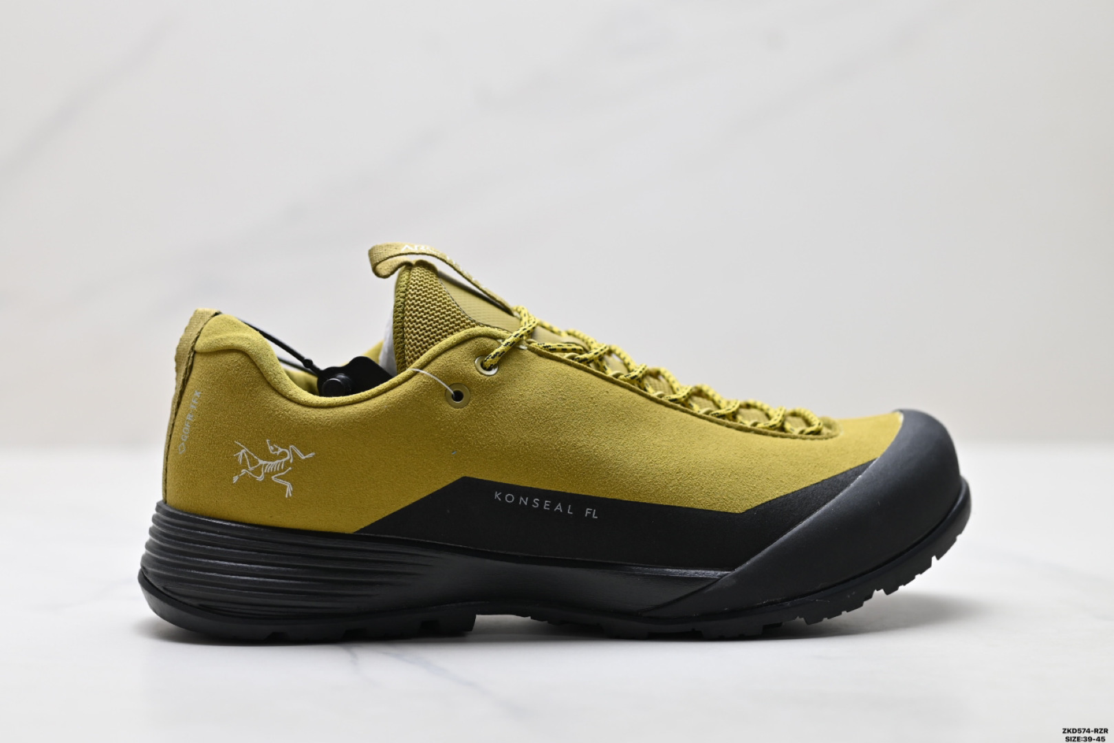 【07048】Arc'teryx SYLAN Running Shoes Size: 39-45