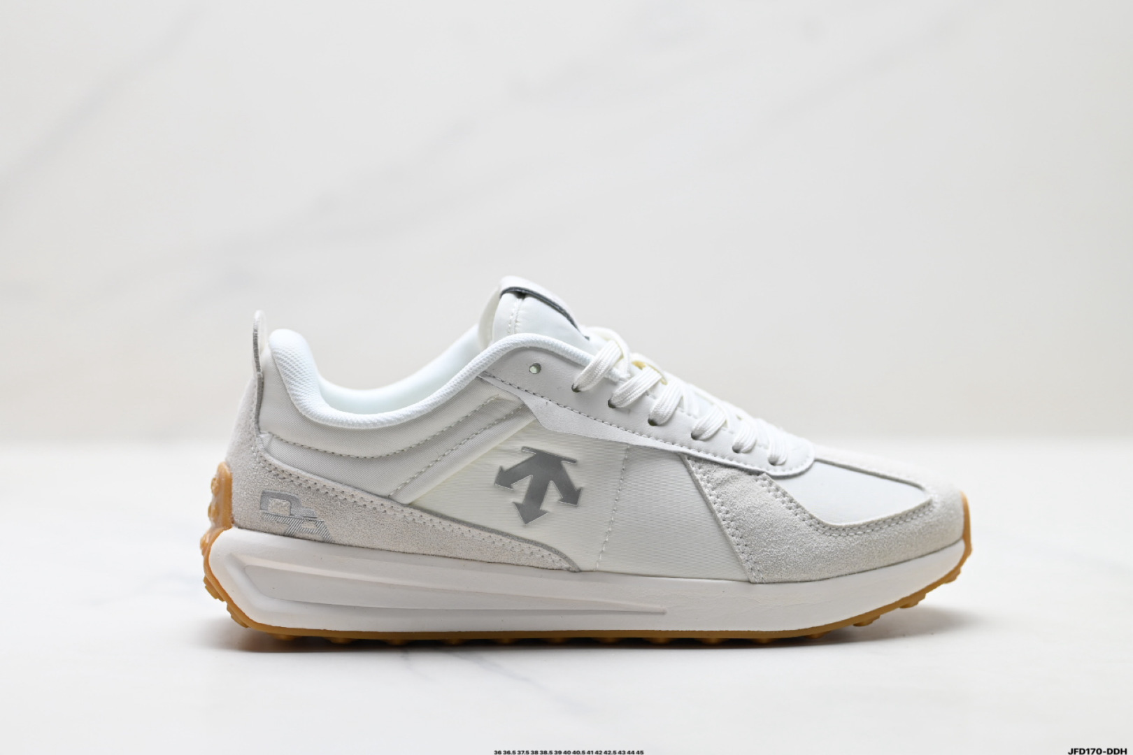 【07486】DESCENTE CHRON TRAINER Casual Shoes Size: 36-45
