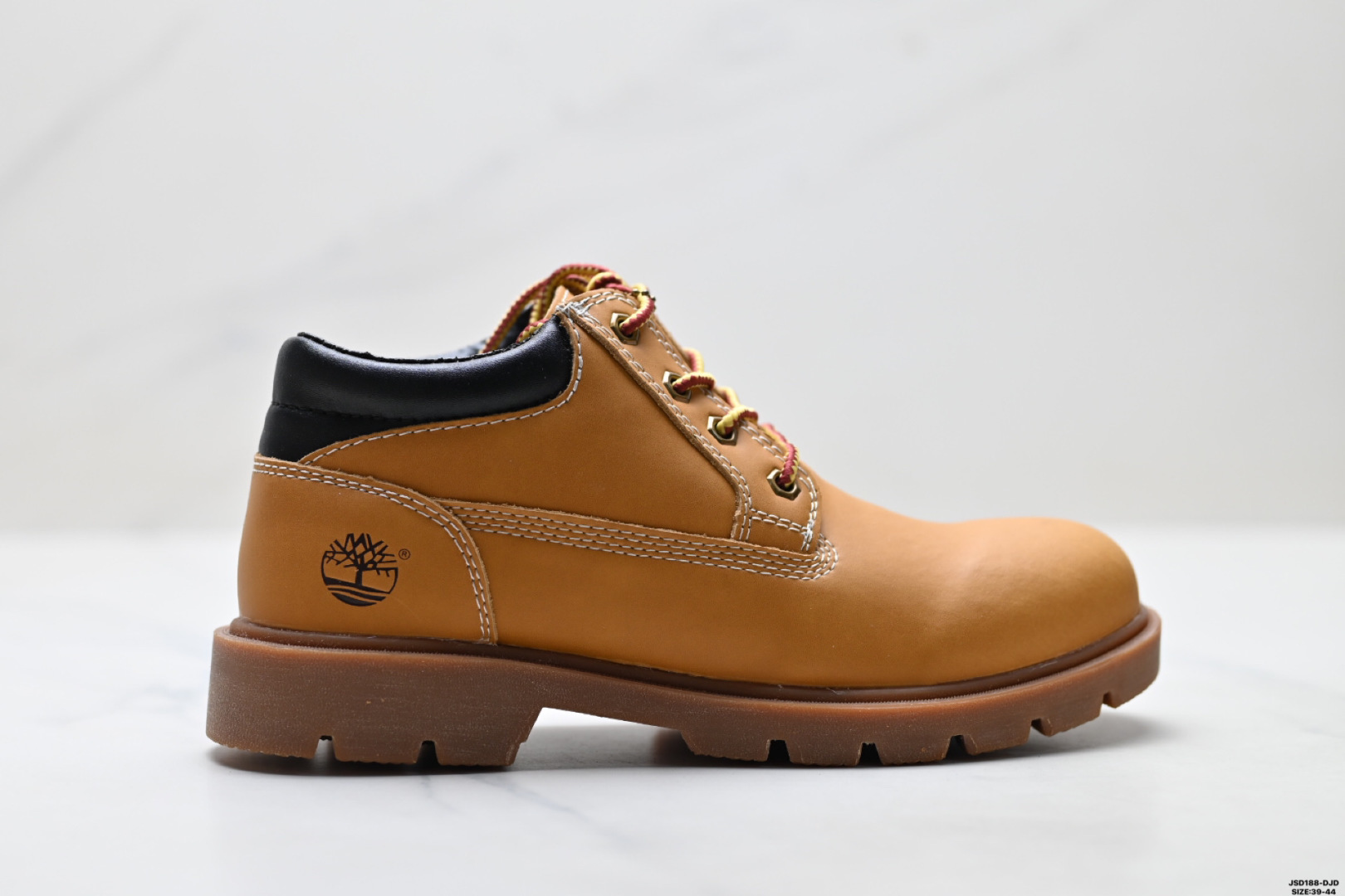 【07823】Timberland Premium Outdoor Boots Size: 39-44