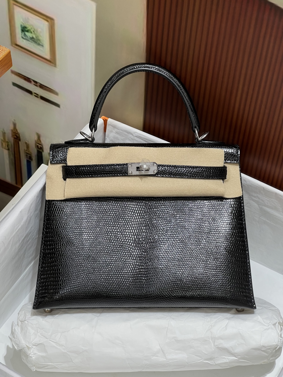 NO:700010,Kaili 25CM. New black silver buckle, hc imported lizard skin real shot, 5 fish fish version Z, top imported wax thread hand sewing technology, very soft touch, Hermes, hermes, Hermes,19860909凯丽25CM.新出黑色银扣 hc进口蜥蜴皮实拍现货,5条鱼鱼对版Z 顶级进口蜡线手缝工艺,手感非常软,爱马仕,hermes,Hermes,,Bag