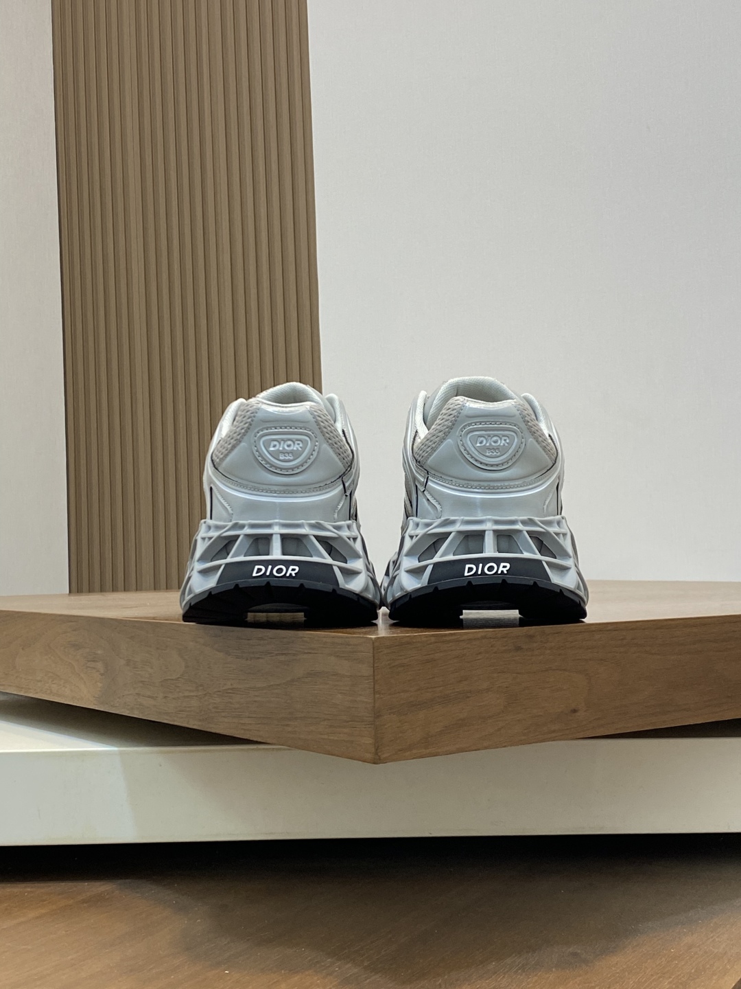 Dior B35 NXT 2025SS Sneakers: 3D Printed, Lightweight, Comfortable 9 cmp i1743351940085 9240 0 7