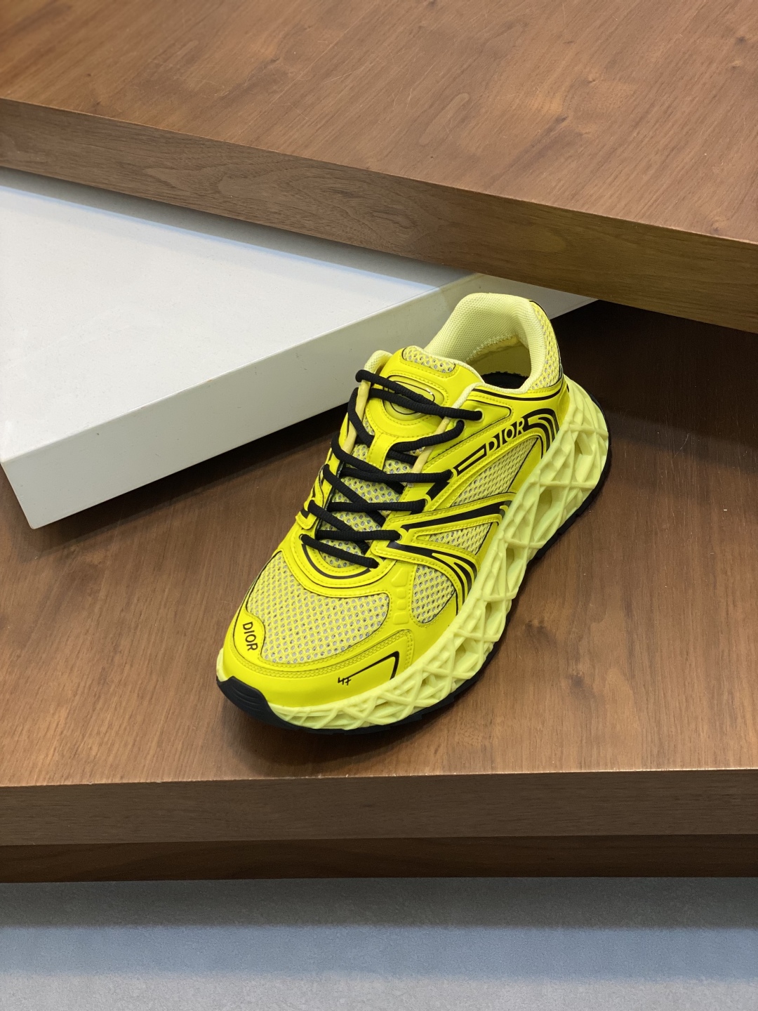 Dior B35 NXT Sneakers 2025SS New Collection, Yellow, Comfortable and Stylish 7 cmp i1743351980455 9412 0 5