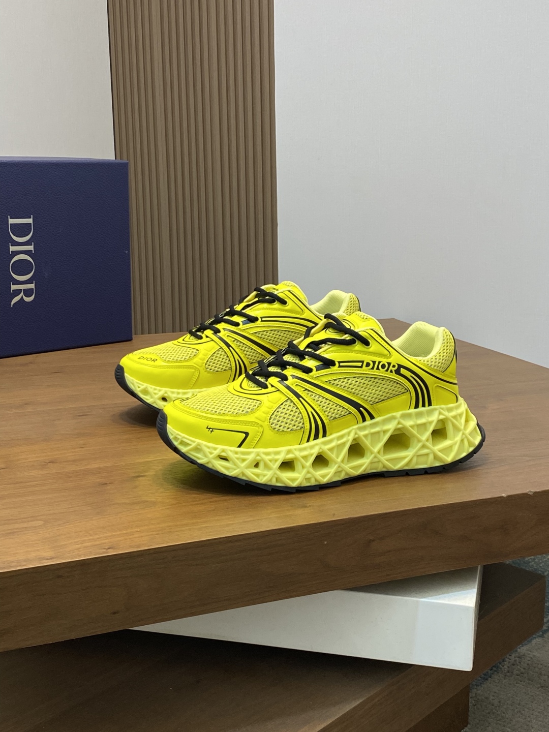 Dior B35 NXT Sneakers 2025SS New Collection, Yellow, Comfortable and Stylish 4 cmp i1743351981257 6185 0 2