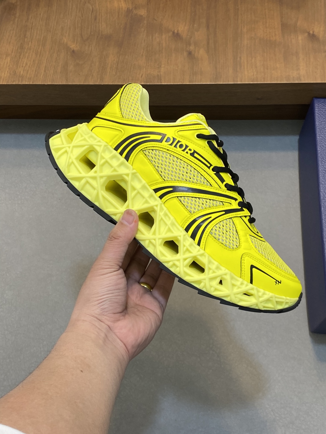 Dior B35 NXT Sneakers 2025SS New Collection, Yellow, Comfortable and Stylish 5 cmp i1743351981320 856 0 3