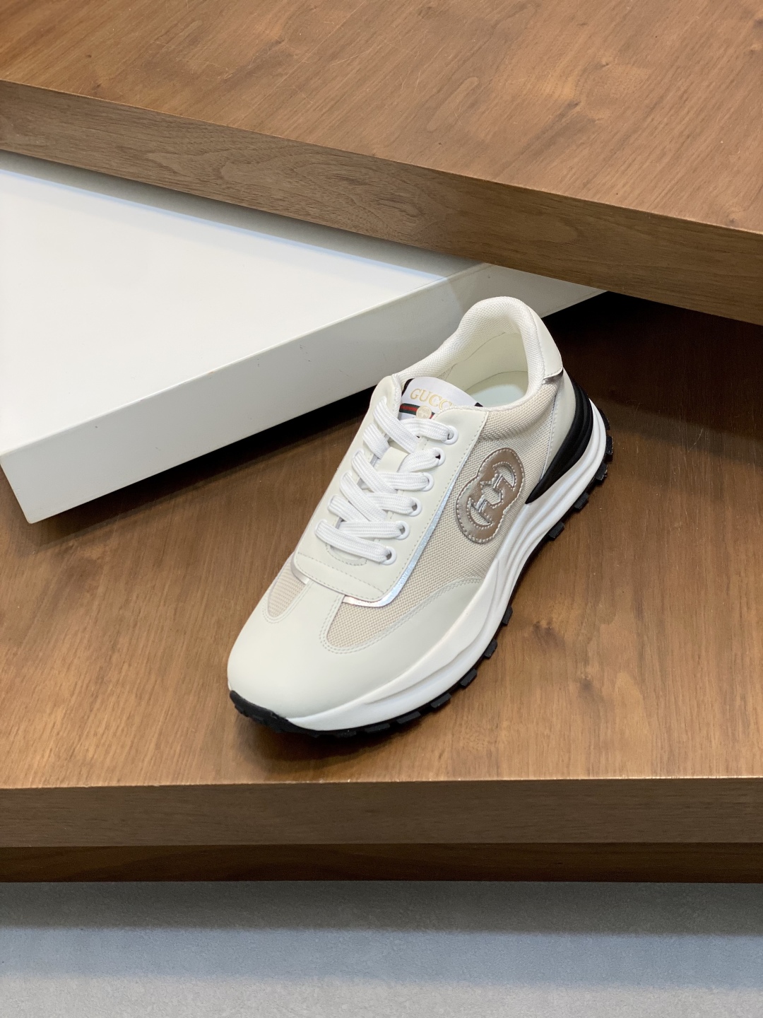 Gucci White Leather and Mesh Sneakers Lace-Up Athletic Shoes for Men 7 cmp i1743875567045 9990 0 5