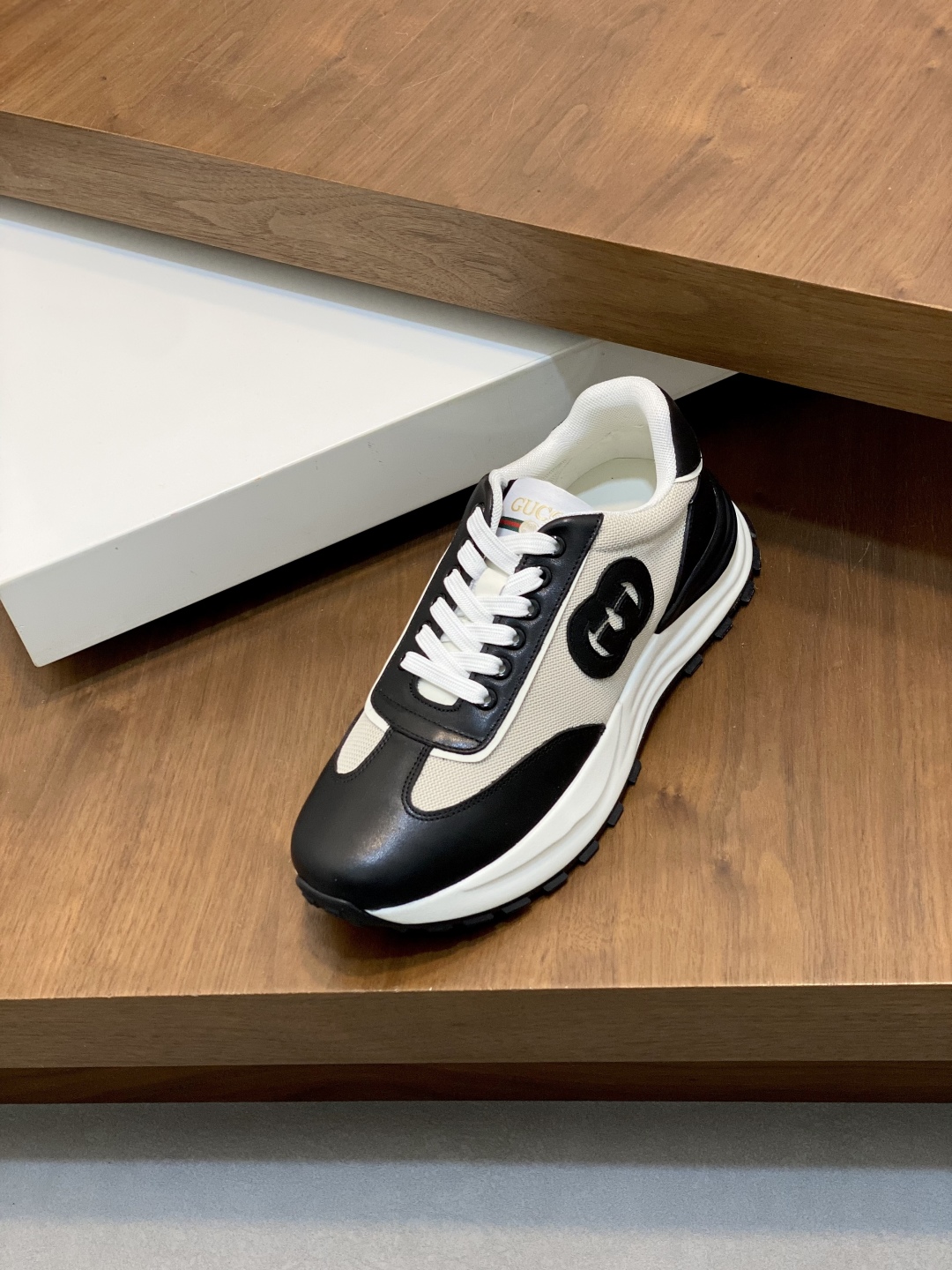 Gucci Leather and Mesh Lace-Up Sneakers - Stylish, Comfortable, and Durable 7 cmp i1743875770106 3669 0 5