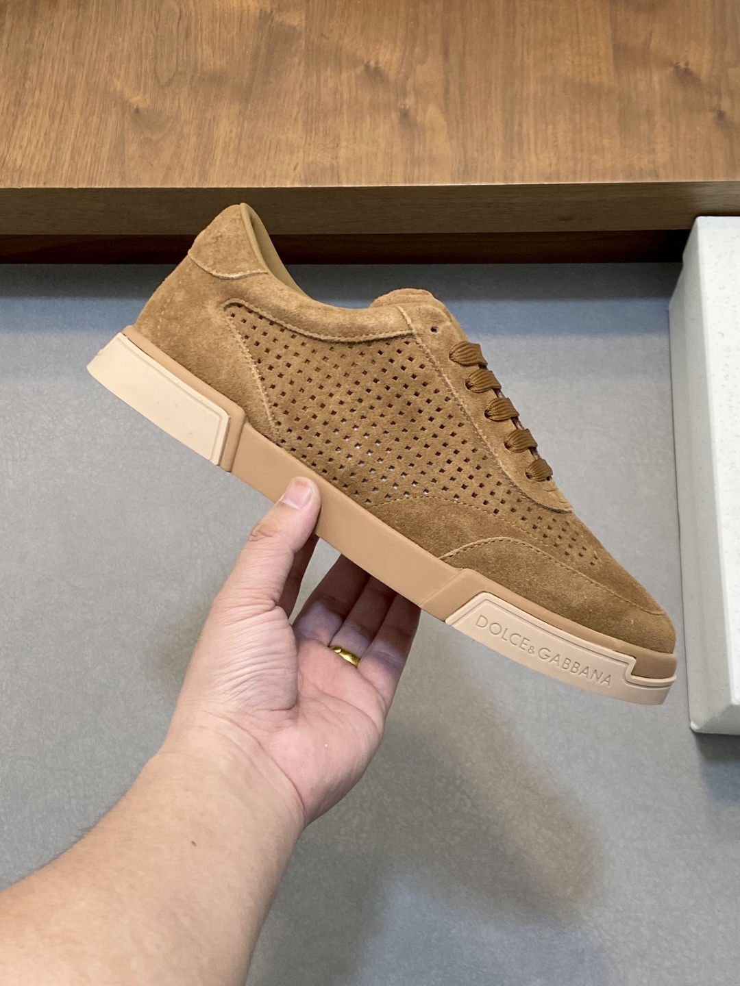 Dolce & Gabbana Fashionable Casual Shoes, Simple Design, Excellent Comfort 5 cmp i1743875948514 154 0 3