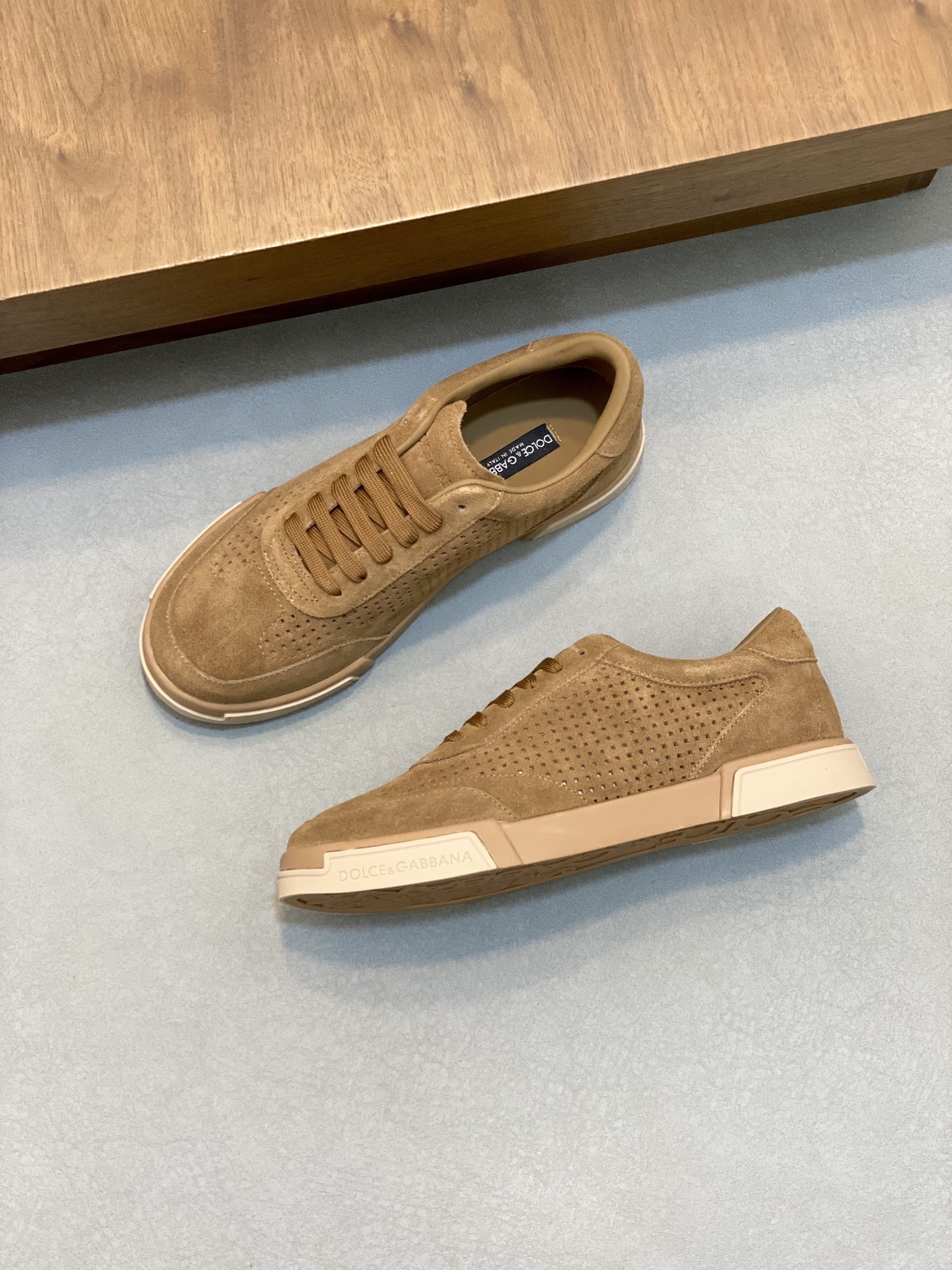 Dolce & Gabbana Fashionable Casual Shoes, Simple Design, Excellent Comfort 6 cmp i1743875968371 325 0 4