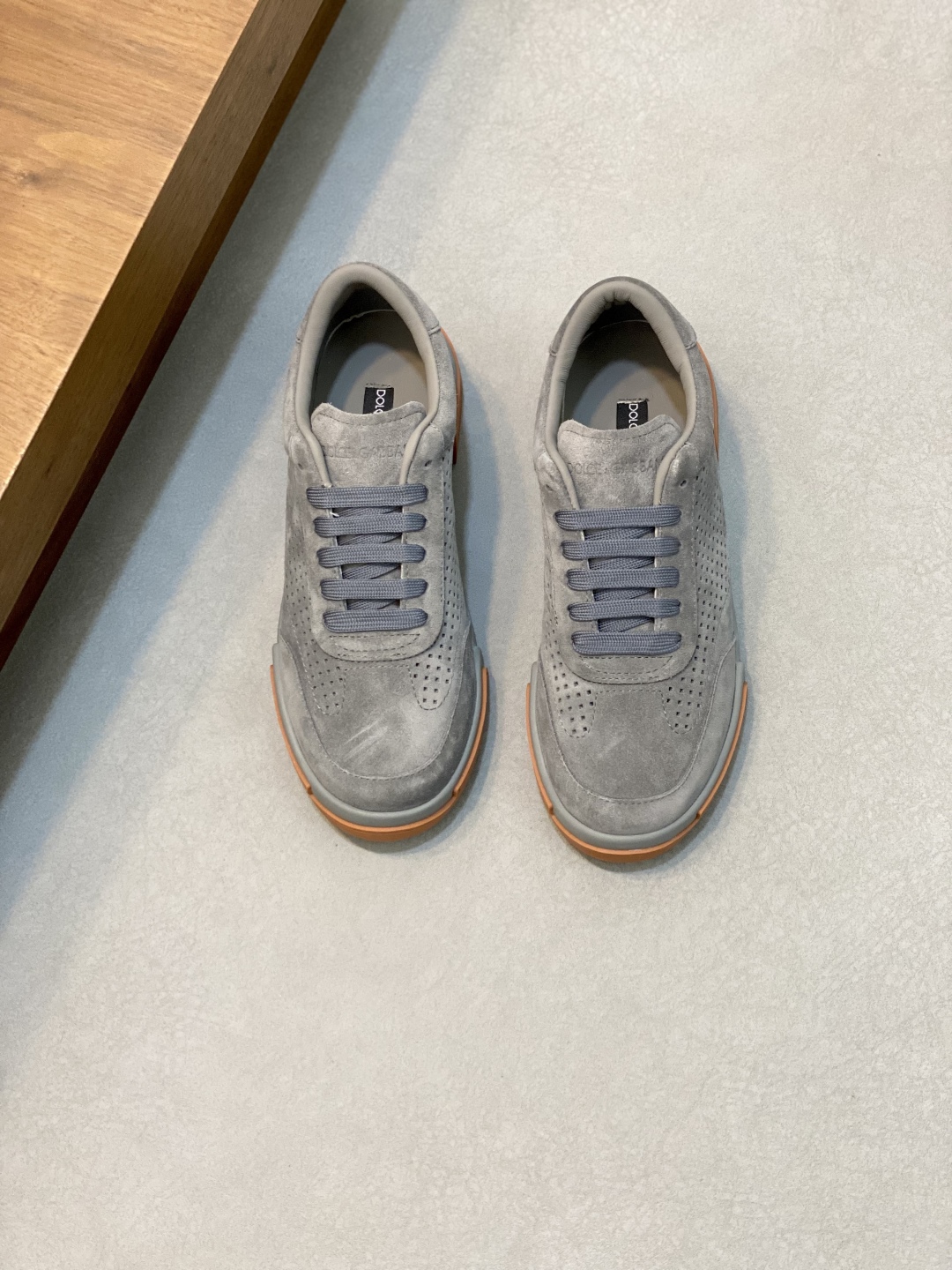 Dolce&Gabbana Men's Gray Suede Leather Lace-Up Sneakers, Sizes 38-44 2 cmp i1743876023444 1875 0 0