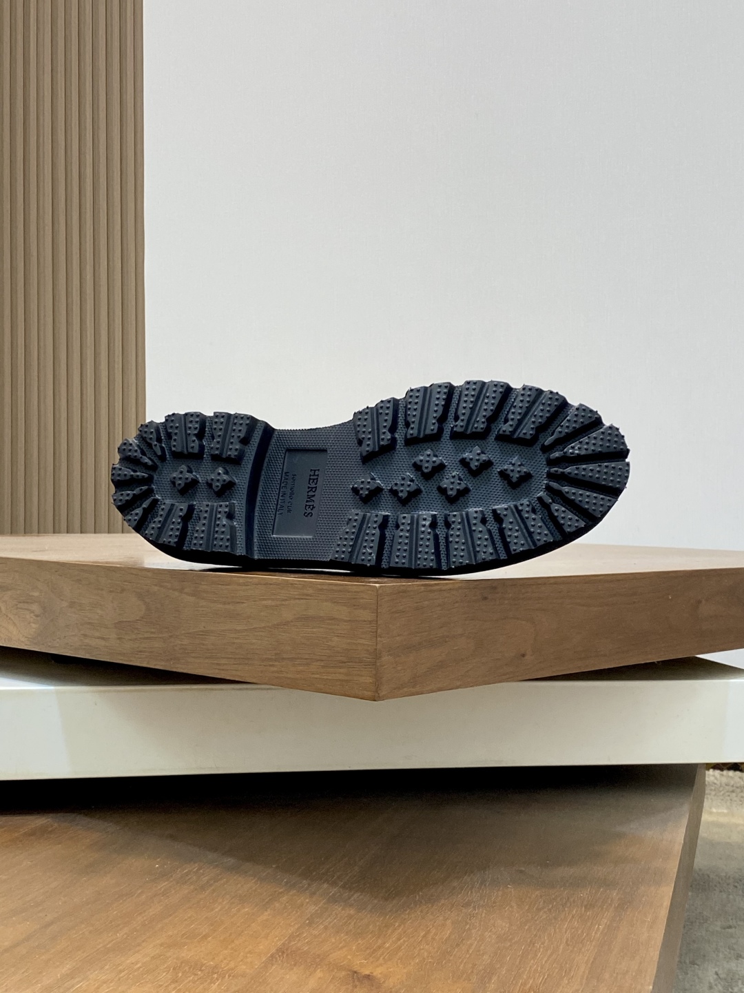 Hermès GAME Matte Calfskin Loafers with Kelly Buckle - Stylish Urban Look 10 cmp i1743957430845 302 0 8