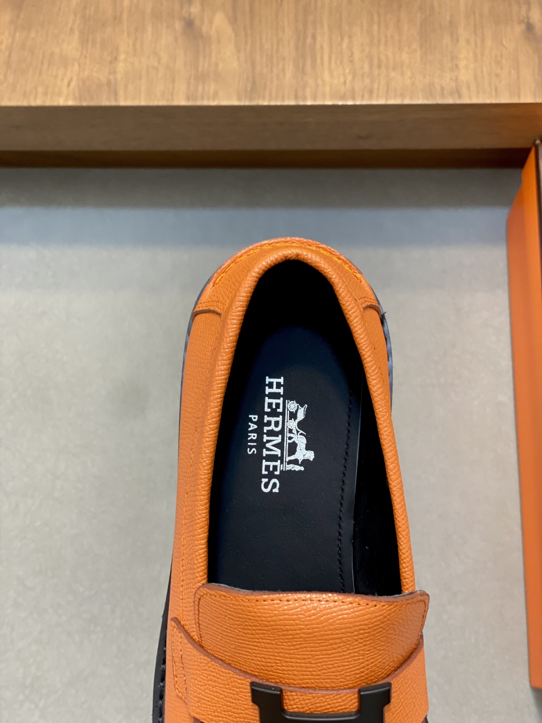Hermes Men's Game Loafers in Calfskin Leather with Kelly Buckle - Slip-On Style 8 cmp i1743957612745 2335 0 6