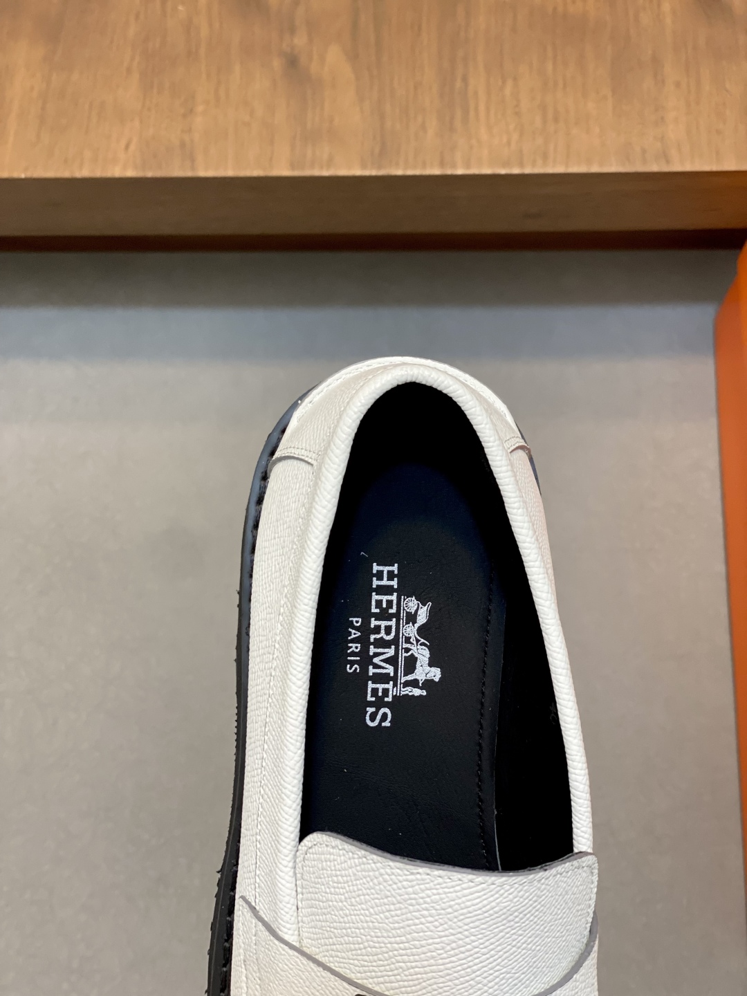 Hermes GAME White Leather Loafers with Kelly Buckle Slip-Ons, Sizes 39-44 8 cmp i1743957613669 4271 0 6