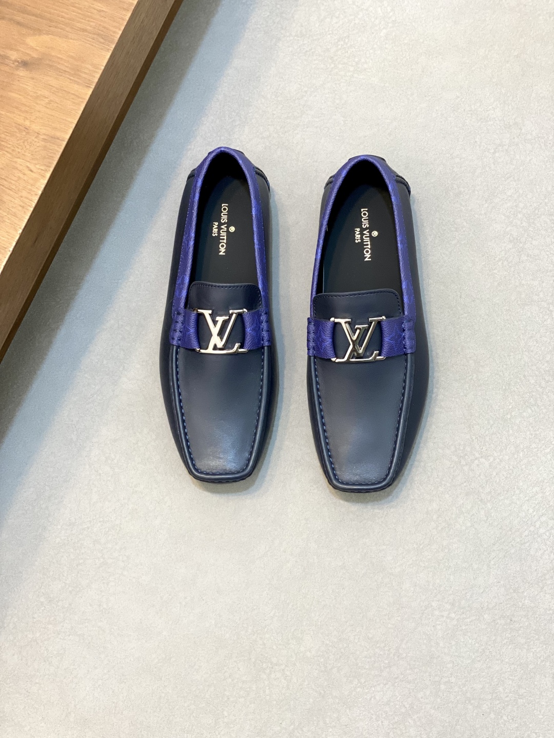 Louis Vuitton Classic Driving Loafers, Premium Leather, Handmade, Size 39-44 1 Louis Vuitton Classic Driving Loafers, Premium Leather, Handmade, Size 39-44