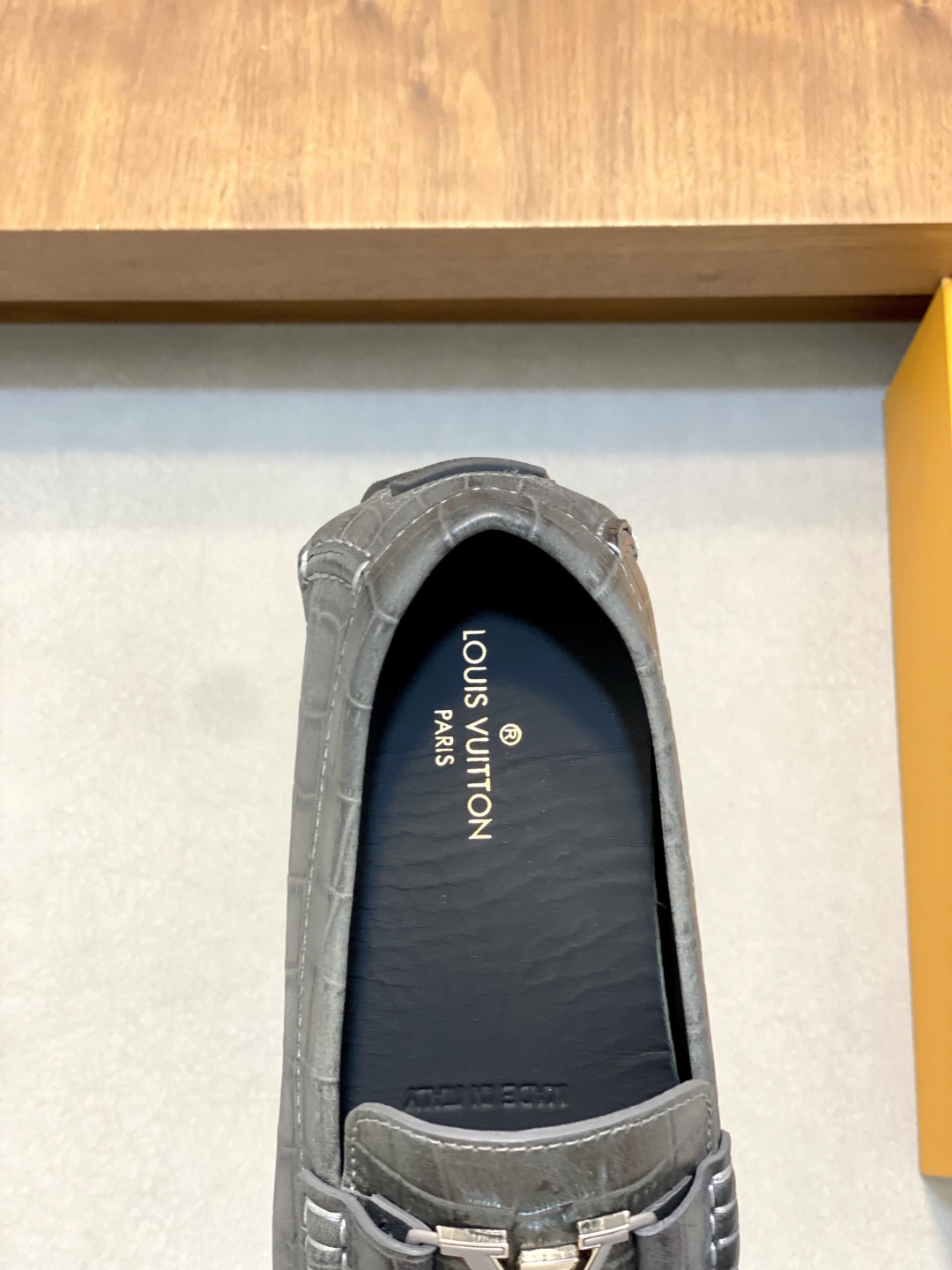 Louis Vuitton Men's Driving Moccasins Leather Loafers, Luxury Designer Shoes 8 cmp i1743959047755 4982 0 6
