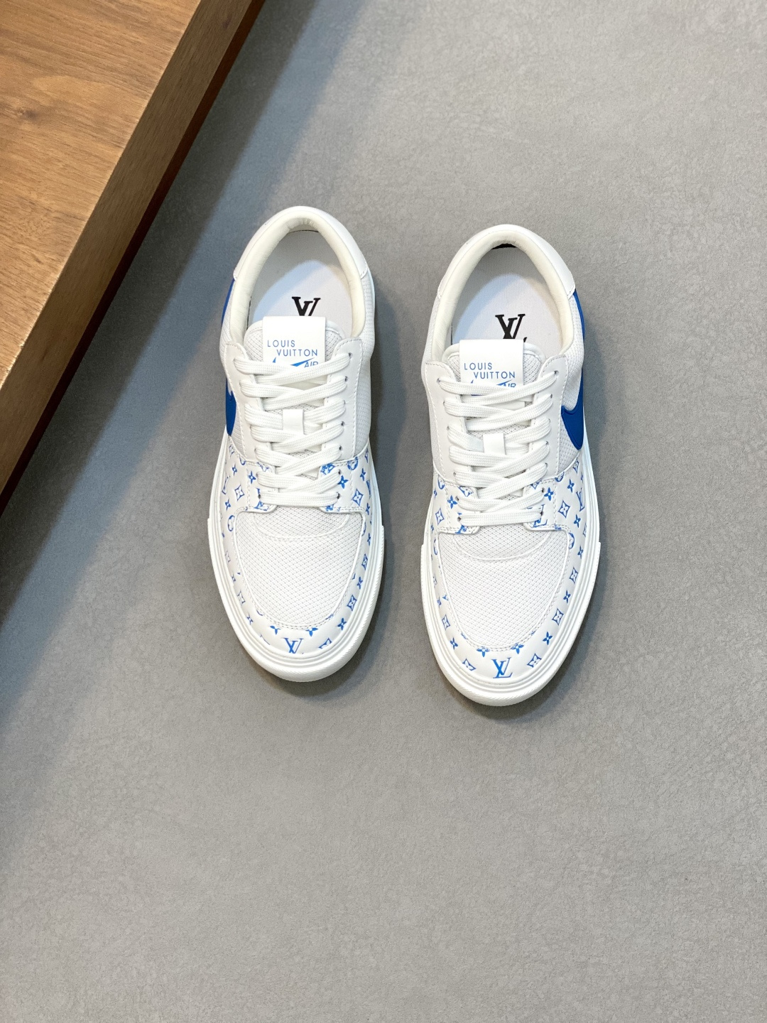 NO:222159,Brand LOUIS VUITTON original color matching code number 39-44 customized 38/45 price Material new Louis Vuitton casual shoes!  Original single-quality Labon craft upper adopts cowhide original printed cowhide inner style fashionable simple and atmospheric original LV outsole, Louis Vuitton, louis vuitton, louis vuitton, louis vuitton, louis vuitton, cowhide19860909品牌LOUIS VUITTON 颜色原版配色 码数39-44订做38/45 价格 材质路易威登新款 休闲鞋！原单品质拉邦工艺鞋面采用牛皮原版印花牛皮内里版型时尚 简单大气原版LV大底,路易威登,louis vuitton,louis vuitton,louis vuitton,cowhide,Men's shoes