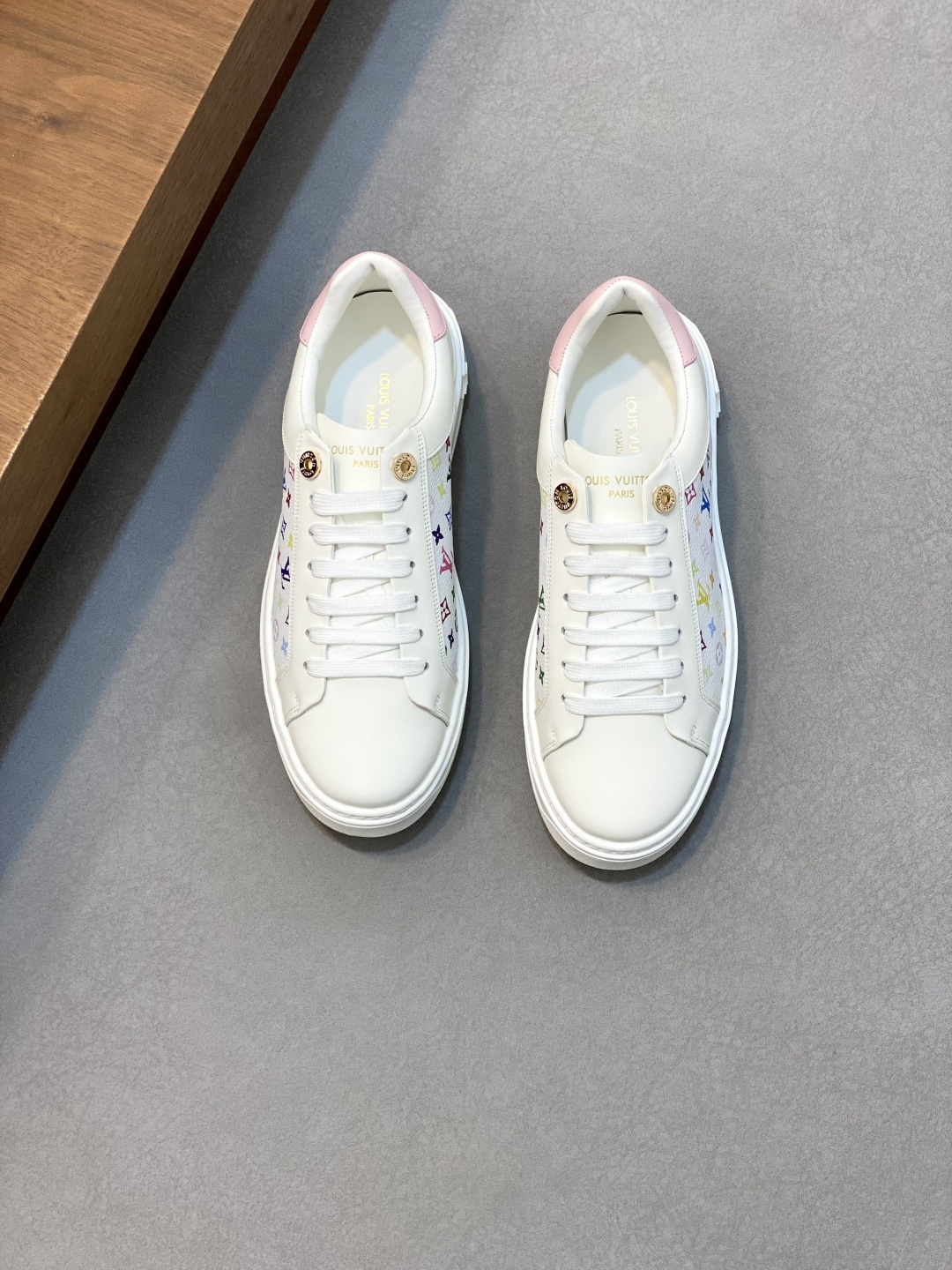 NO:279355,Code for women 35-40 Male 38-46 (Female 40 Male 45 or above Customized),19860909码女35-40 男38-46（女40 男45以上定制）,,Men's shoes