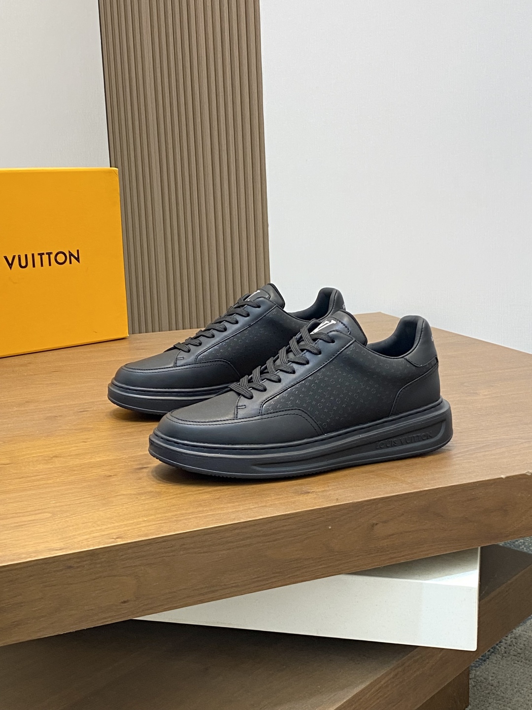 Men's Premium Leather Sneakers with Monogram Detail - Classic Style & Comfort 4 cmp i1744216685800 7391 0 2