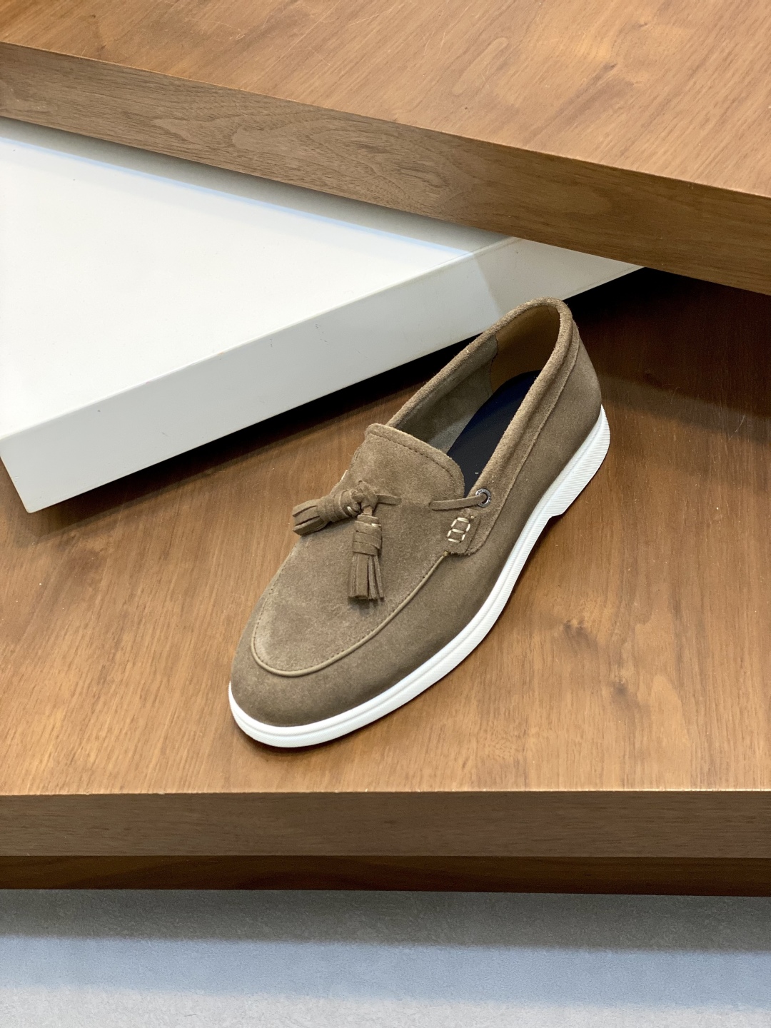 BOSS Men's New Slip-On Tassel Loafers Premium Leather Comfortable Breathable 7 cmp i1744217334402 3535 0 5