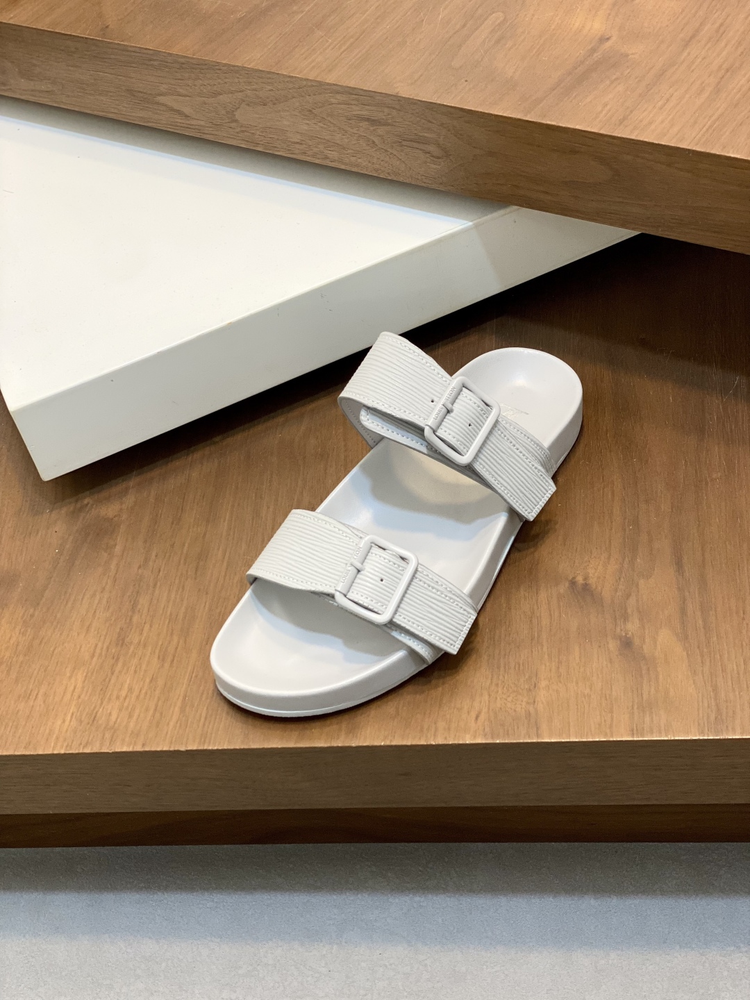 Louis Vuitton White Monogram Embossed Bread Sandals, Comfortable & Fashionable 7 cmp i1744927023673 5350 0 5