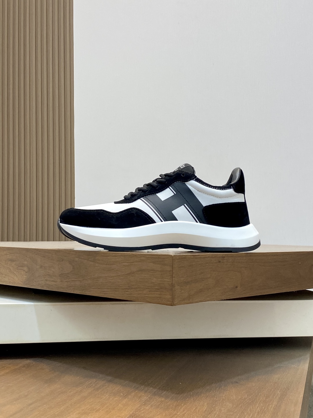 Hermes Haru Chunky Sole Derby Shoes - Calfskin Color Block Sneakers 3 cmp i1744998749278 6716 0 1