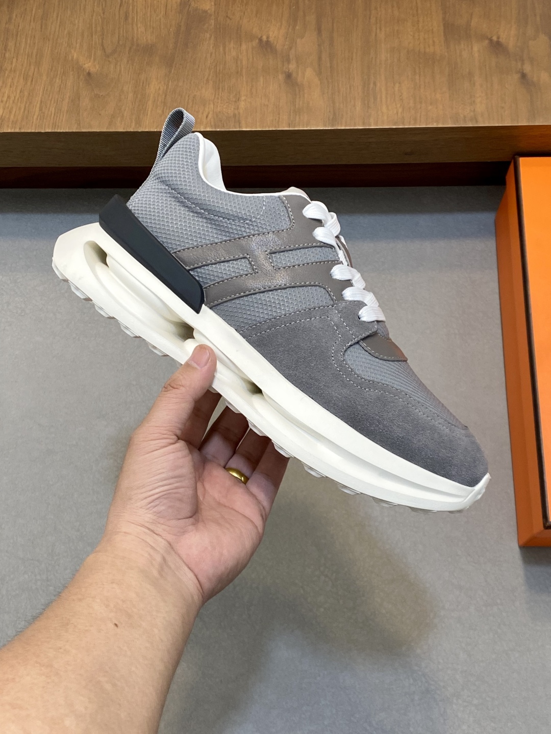 Hermes Haru Leather & Canvas Derby Sneakers for City-Ready Style 5 cmp i1744998802263 757 0 3