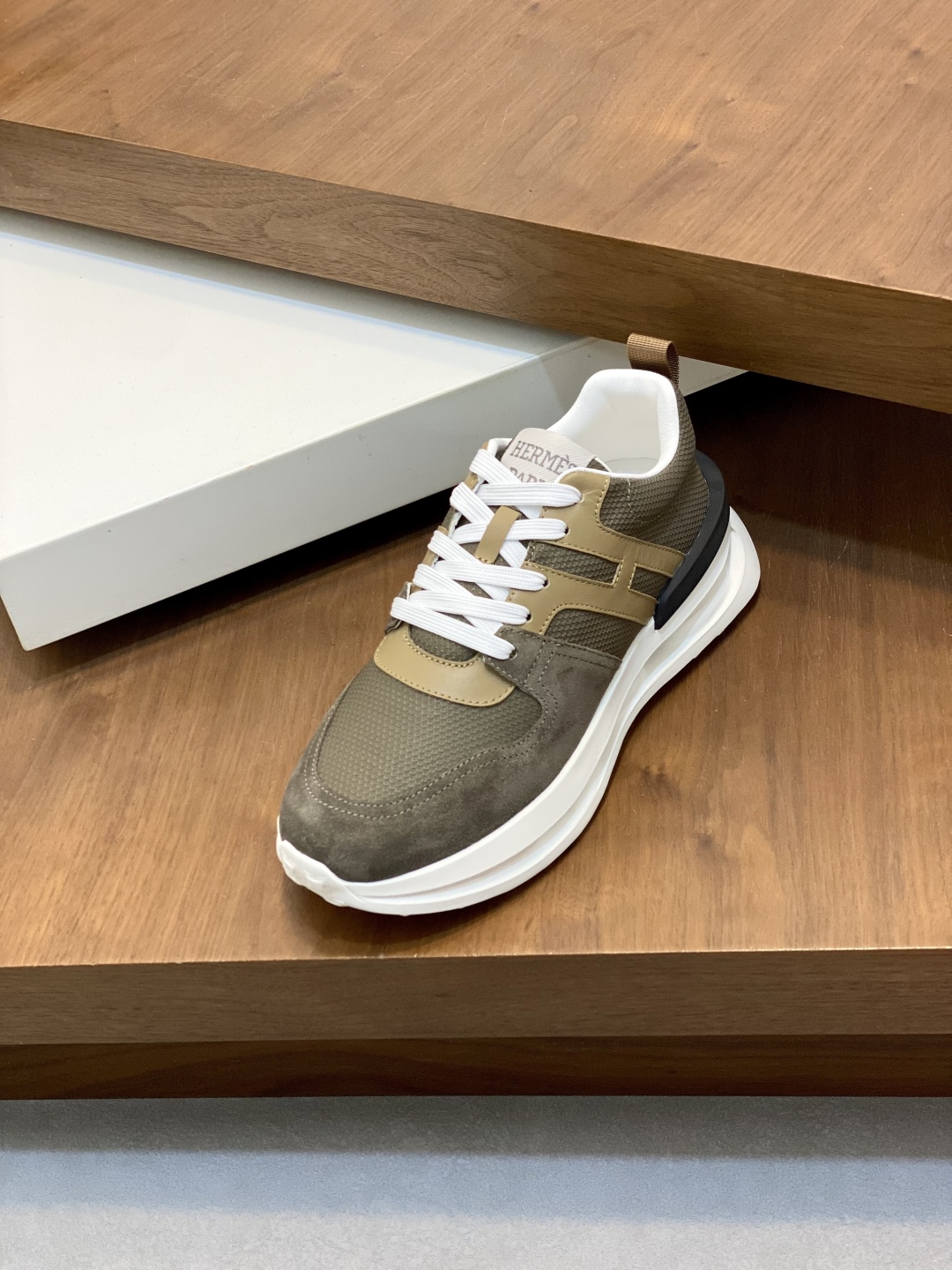 Hermes Haru Color-Block Leather Derby Shoes Chunky Sole Lace-Up Sneakers 7 cmp i1744999003103 8414 0 5