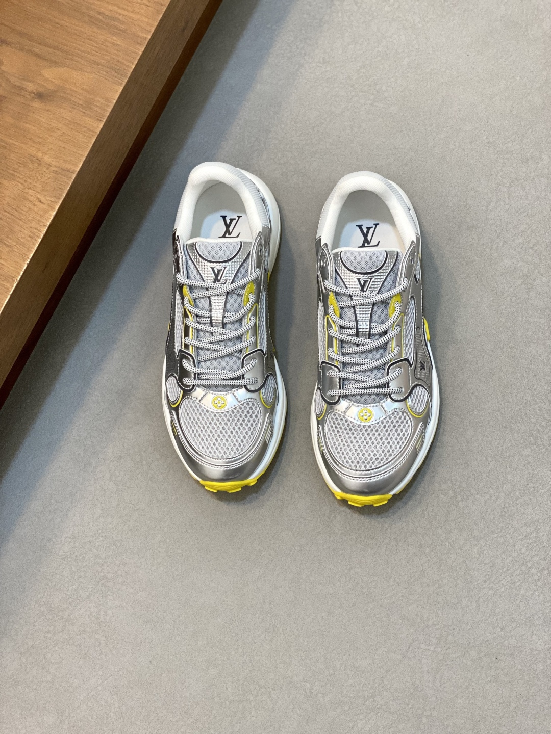 NO:223271,Brand LOUIS VUITTON original color matching code number 35-45 customized 45 price material Louis Vuitton new style men casual shoes!  High-quality Labon craft upper is made of cowhide with original material LV Comfortable breathable mesh cloth Neli mesh cloth footbed style Simple and atmospheric LV original outsole, Louis Vuitton, louis vuitton, louis vuitton, louis vuitton, louis vuitton, cowhide19860909品牌LOUIS VUITTON 颜色原版配色 码数35-45定做45 价格 材质路易威登新款 男士 休闲鞋！高品质拉邦工艺鞋面采用牛皮搭配原版材质LV 舒适透气网布内里网布垫脚版型时尚 简单大气LV原版大底,路易威登,louis vuitton,louis vuitton,louis vuitton,cowhide,Men's shoes