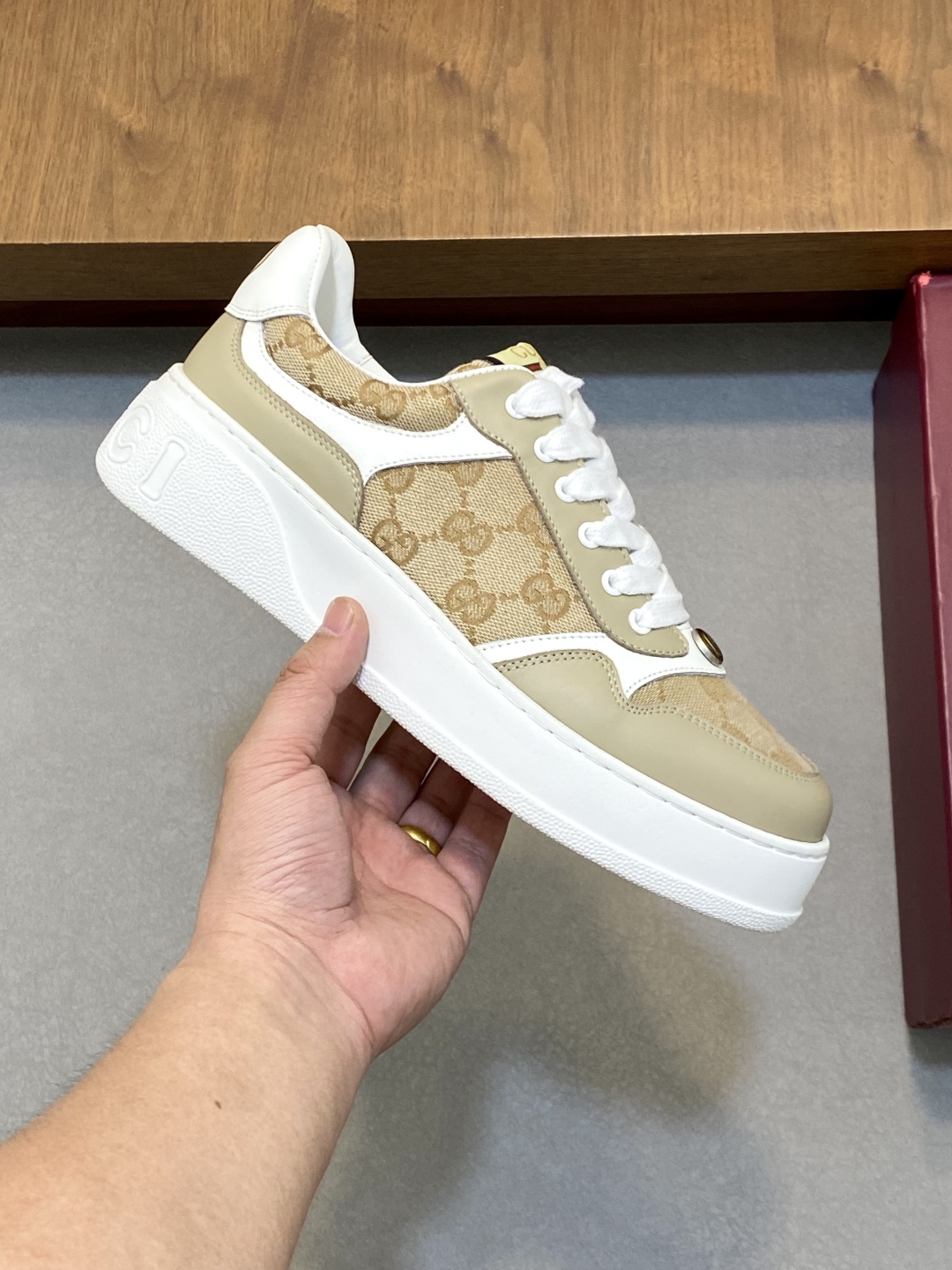 Gucci Leather Sneakers With Embroidered Logo, Luxurious Calfskin Shoes 5 cmp i1745253808021 6378 0 3
