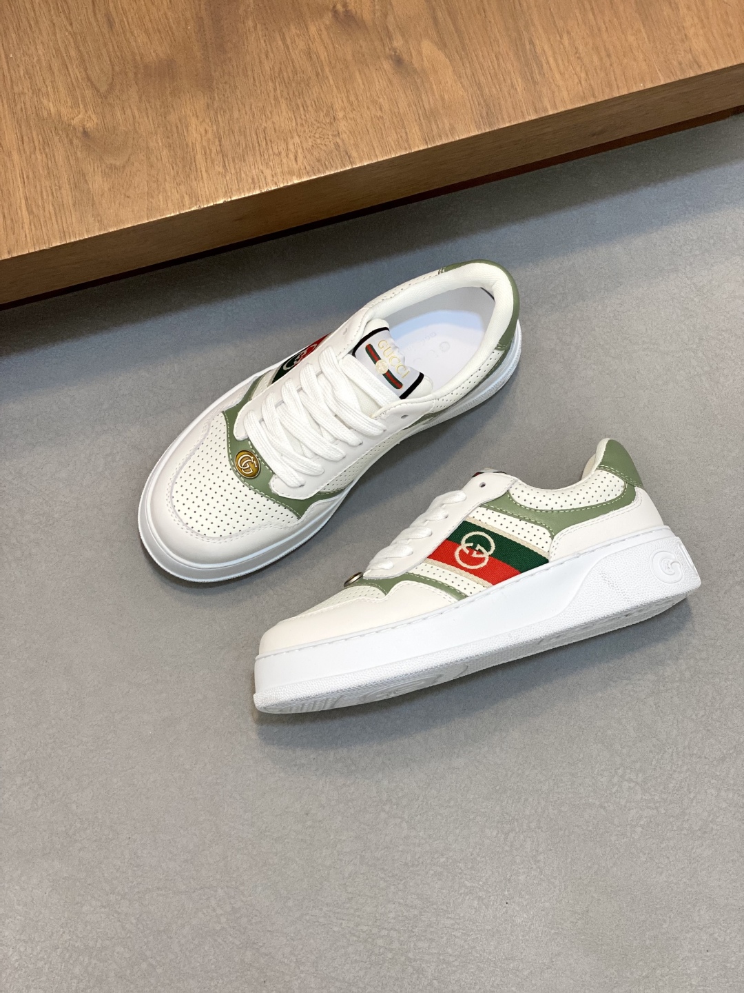 Gucci Men's Ace Leather Sneaker with Embroidered Logo, White, Size 39-44 6 cmp i1745253863592 7217 0 4