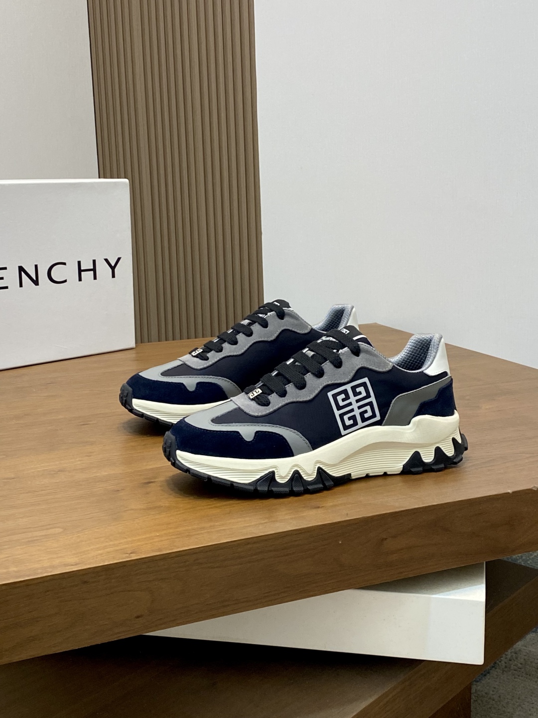 GIVENCHY Men's Thick Sole Height Increasing Casual Sneakers - Stylish & Comfortable 4 cmp i1745426209547 3983 0 2