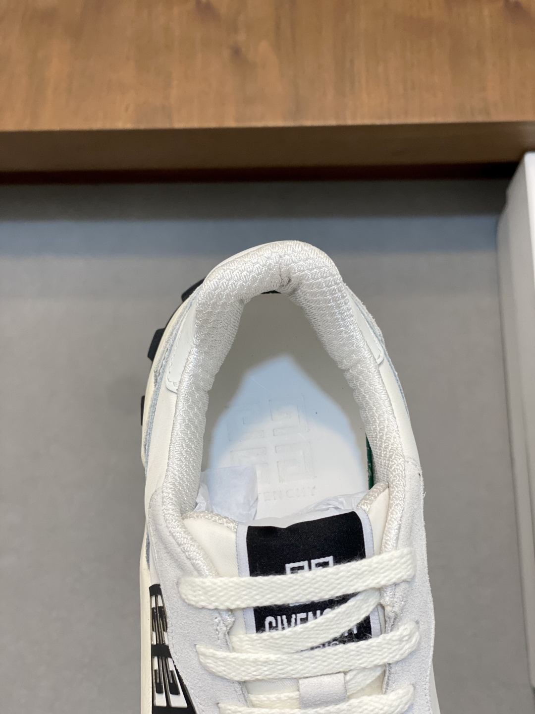 Giv *y Men's White Leather Platform Sneakers with 4G Logo 8 cmp i1745426496683 151 0 6