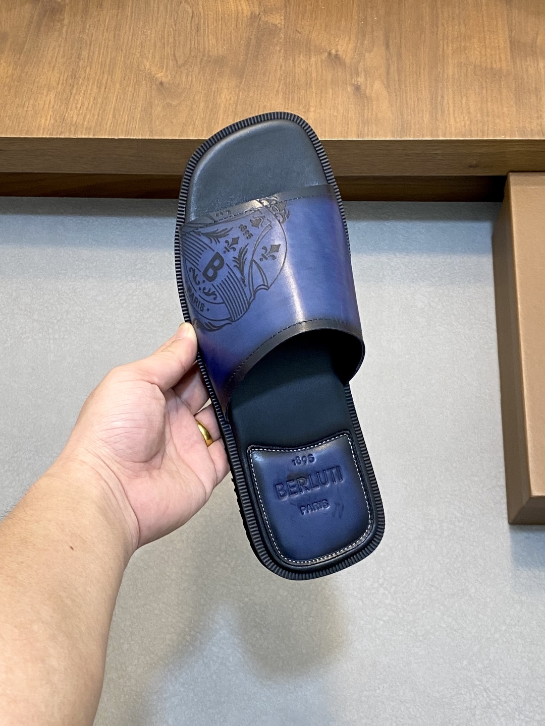 Berluti Men's Leather Handmade Painted Fashion Slides Sandals, Sizes 39-44 5 cmp i1745601007108 7076 0 3