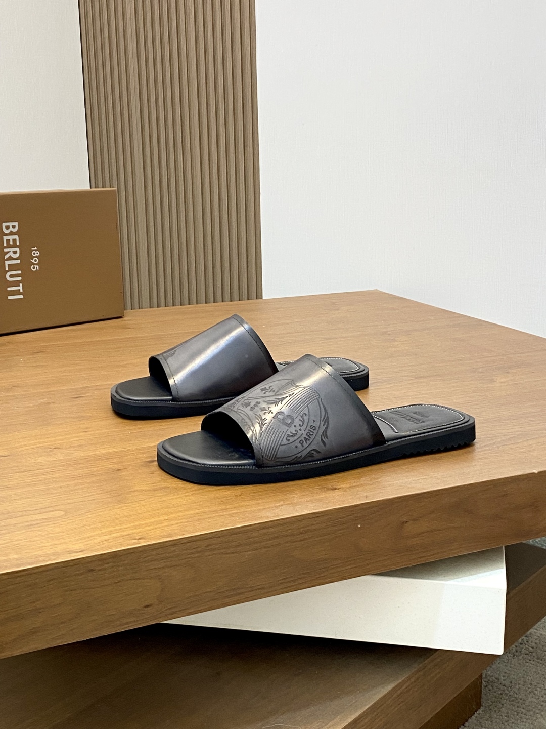 Berluti Men's Leather Sandals, Hand-Painted, Comfortable & Stylish 4 cmp i1745601020672 2236 0 2