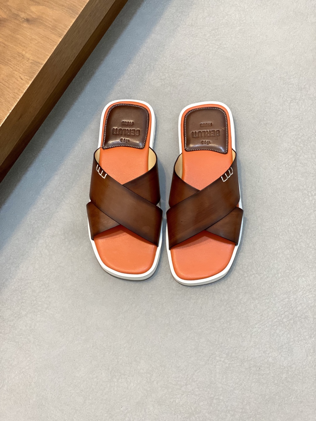 Berluti Men's Leather Cross Strap Slides Sandals Fashionable and Comfortable 1 Berluti Men's Leather Cross Strap Slides Sandals Fashionable and Comfortable