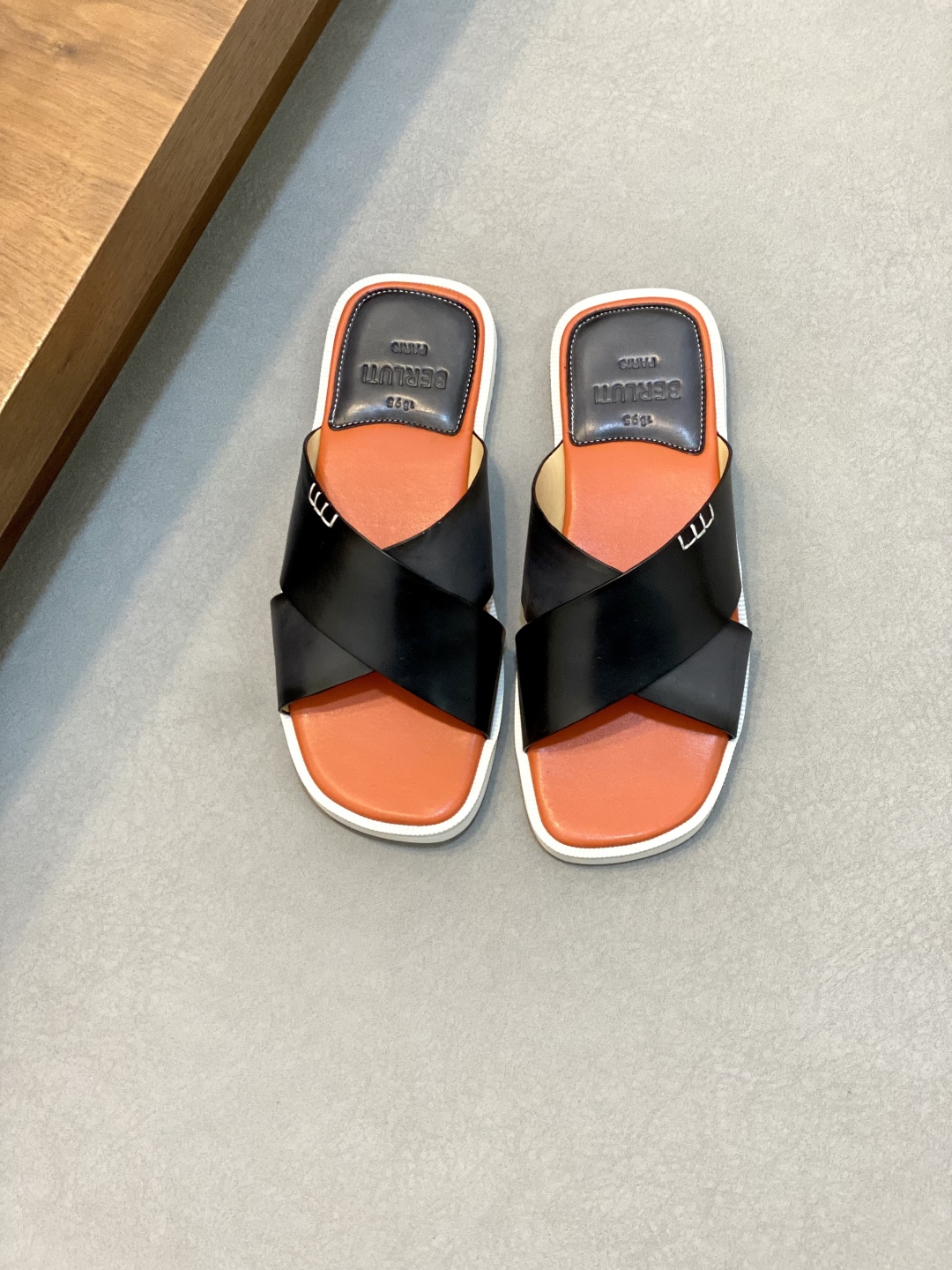 Berluti Men's Black Leather Cross Strap Sandals Handmade Italian Design 2 cmp i1745601487105 5367 0 0