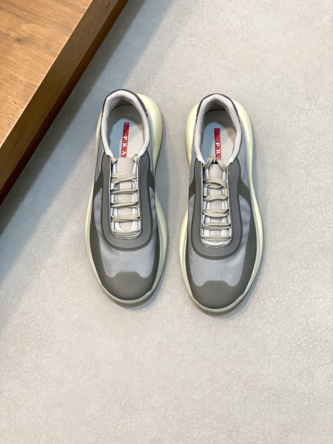 NO:223332,Brand PRADA Color Original Color Code Number 39-45 Standard Code Price Material Prada 2025 New Style Casual Shoes Super High Quality Luxury Material Selection Uppers Use original glue matching   mesh footbeds to create pure handmade for comfortable wearing experience original outsole, Prada, prada19860909品牌PRADA 颜色原版配色 码数39-45标准码 价格 材质普拉达2025新款 休闲鞋超高品质奢华选材鞋面采用原版滴胶搭配 网布垫脚纯手工打造只为舒适的穿着体验原版大底,普拉达,prada,prada,Men's shoes