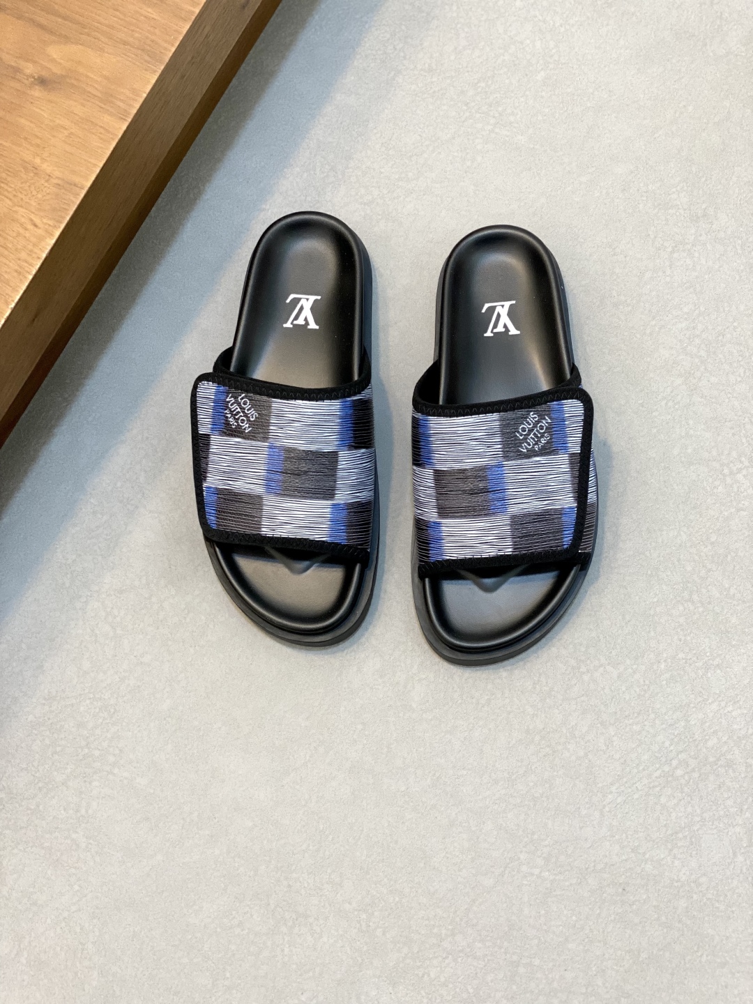 aa.jpg