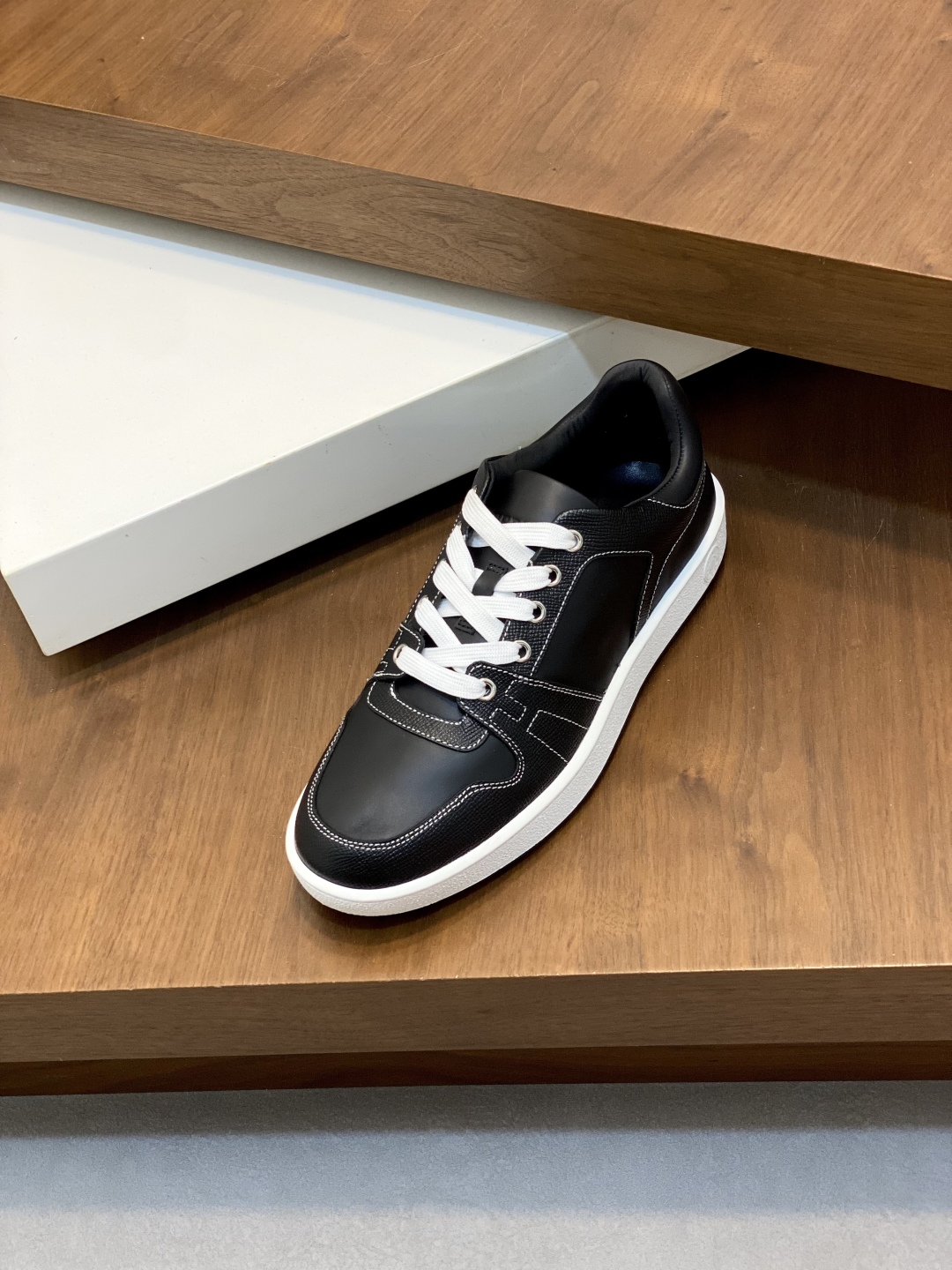 Hermes Men's H2025 Black Leather Sneakers, Size 39-44 7 cmp i1745943142361 634 0 5